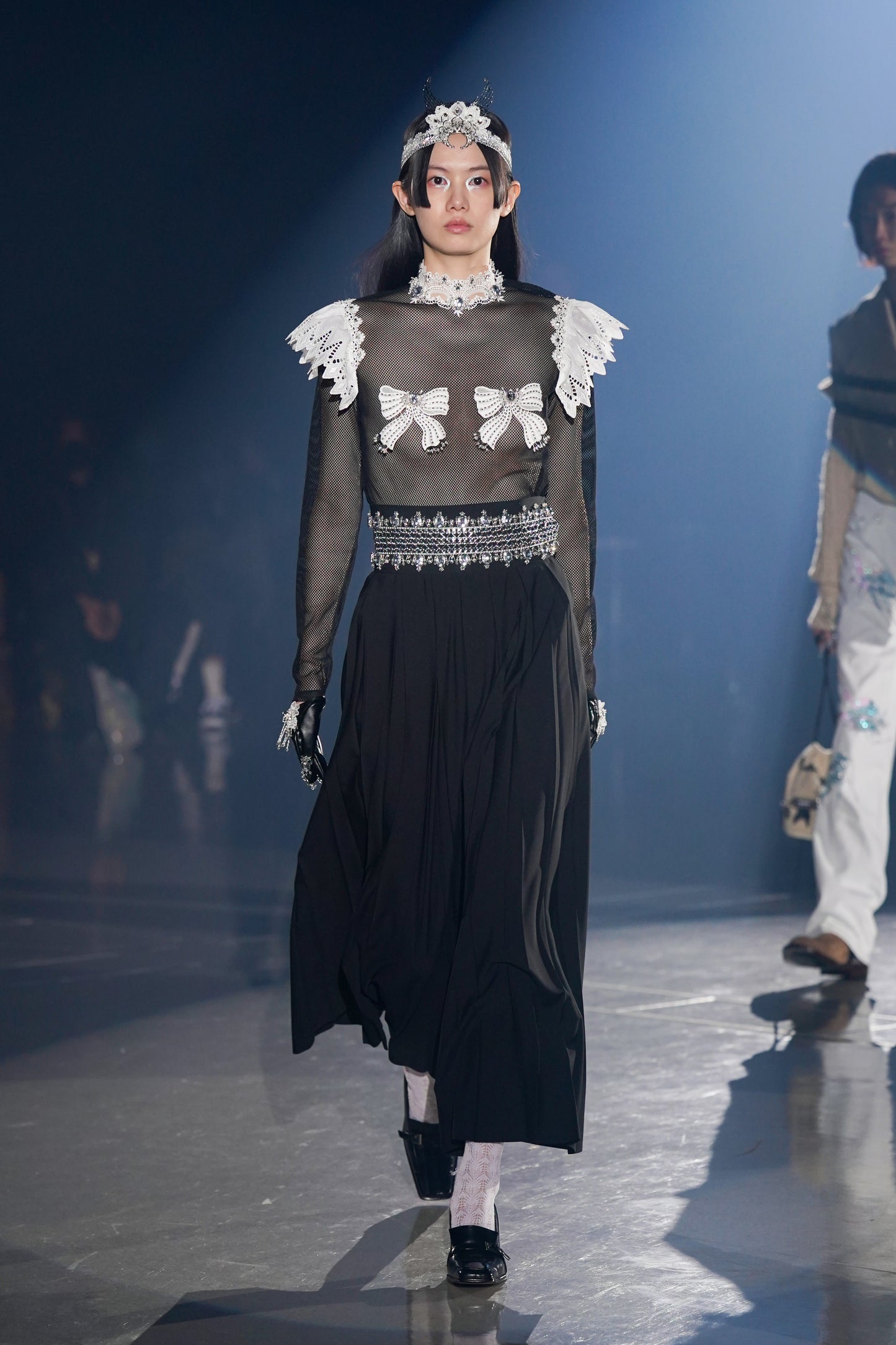 snow bijou faux leather half globe【Delivery in January 2023】