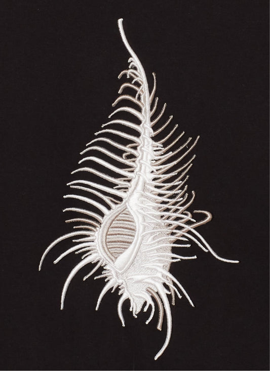 AKKIGAI Black T-shirt 【stock】