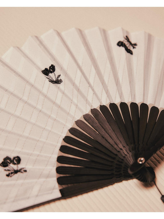 【店頭先行販売】cherry embroidery tassel fan 【Stock】