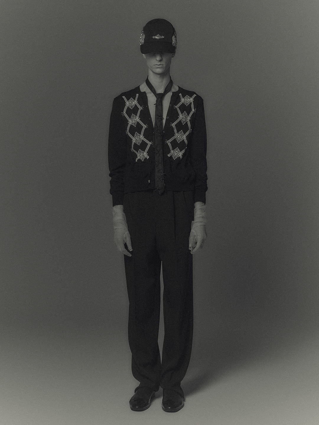Lace argyle bijou knit  cardigan Black【Delivery in February 2027】