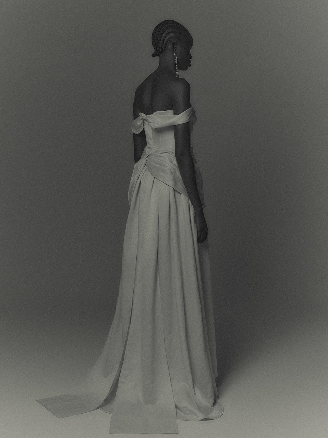 Satin drape dress One color【Delivery in April 2027】