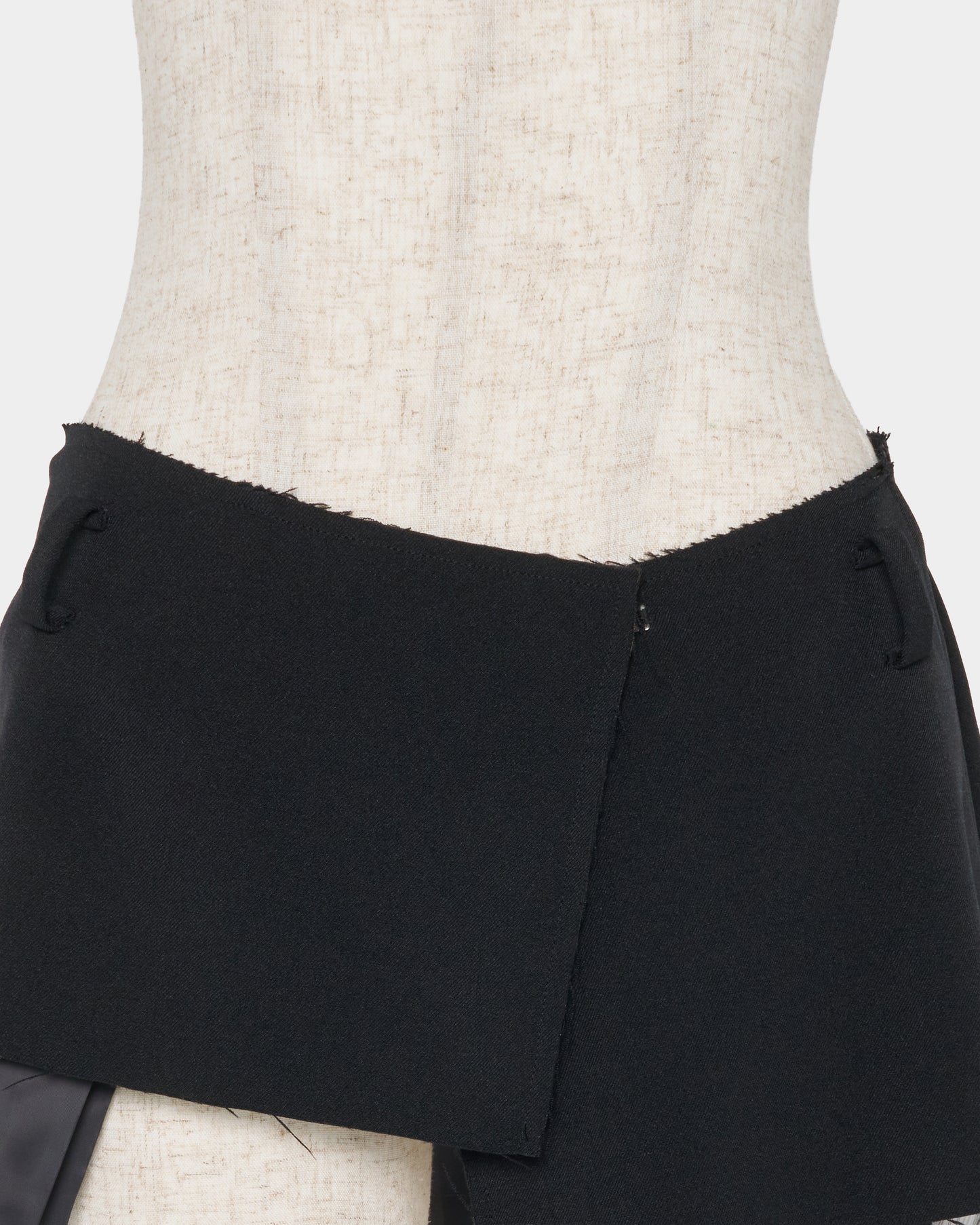 Pleated lining wrap skirt Black【Delivery in January 2027】
