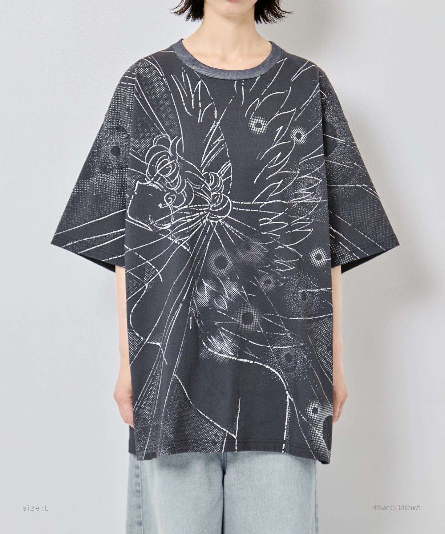 Eternal Sailor Moon T-shirt (Black)【stock】