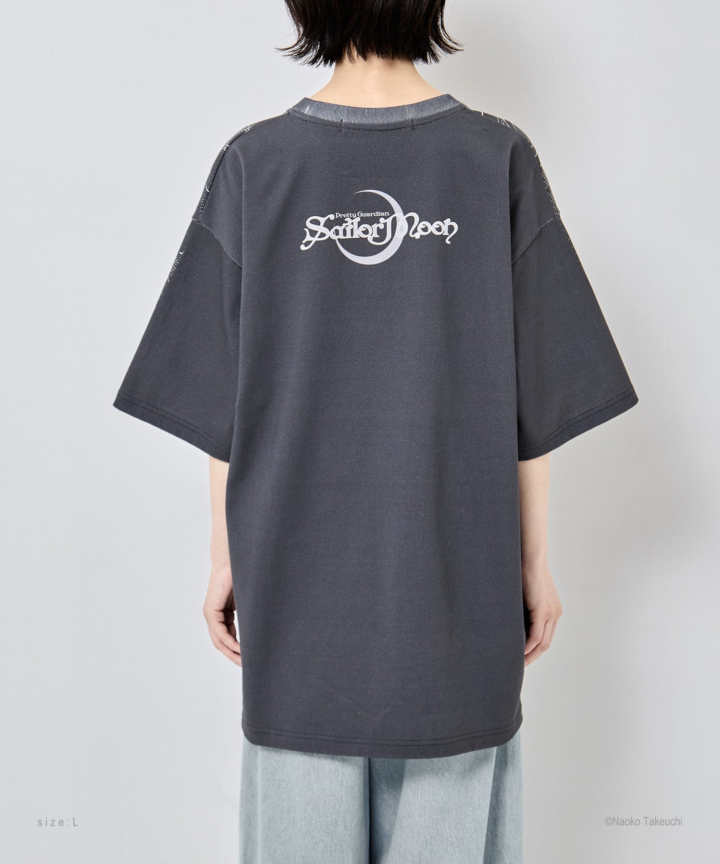 Eternal Sailor Moon T-shirt (Black)【stock】
