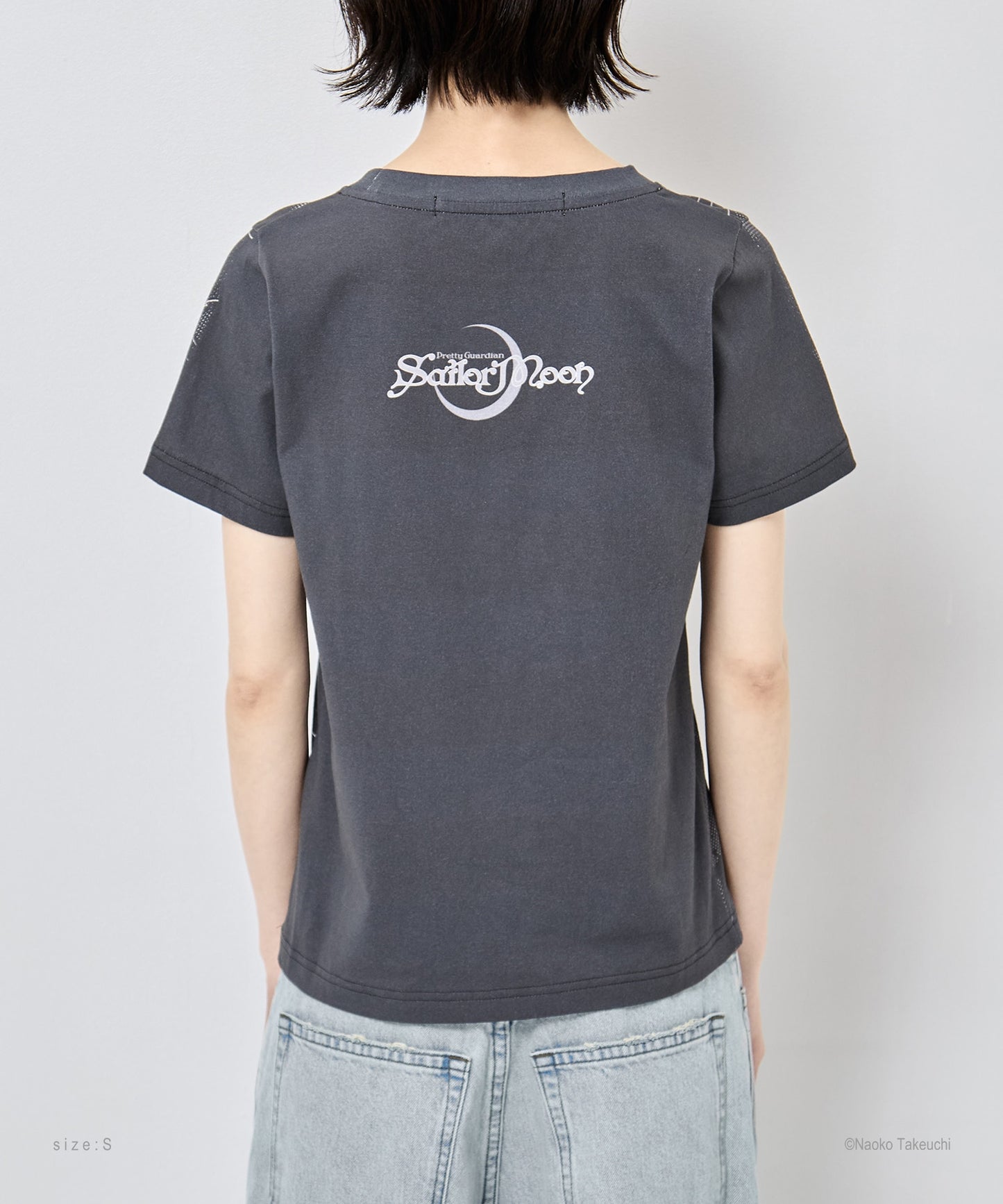 Eternal Sailor Moon T-shirt (Black)【stock】