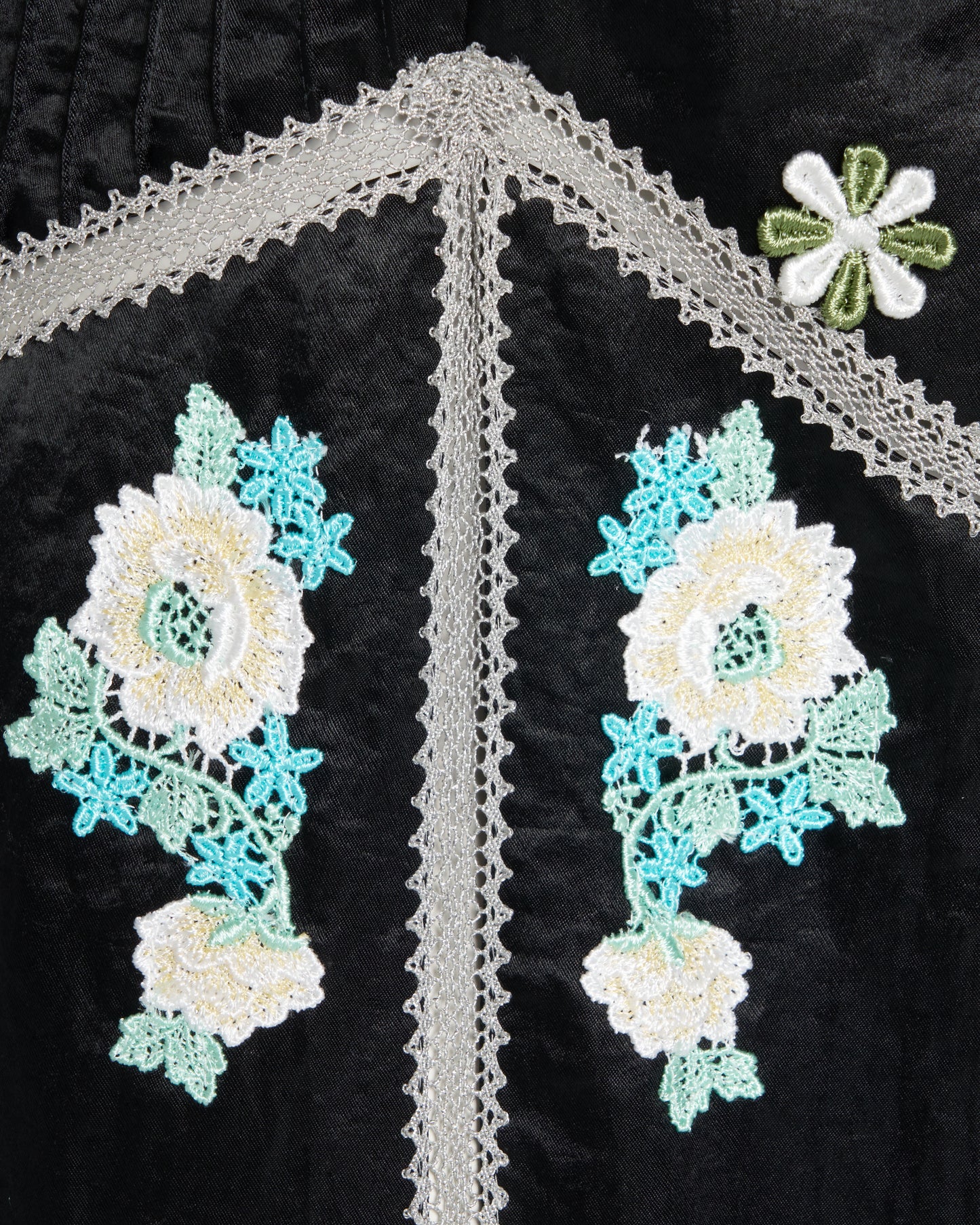 Silver lace floral dress【Delivery in March 2027】