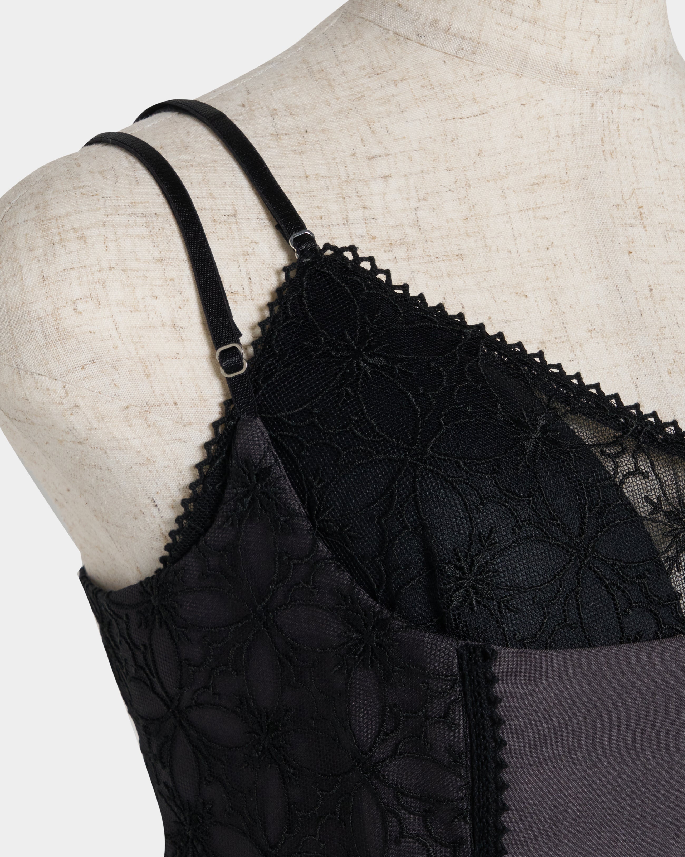 tanakadaisuke(タナカダイスケ)|キャミソール|Rosette tile bustier
