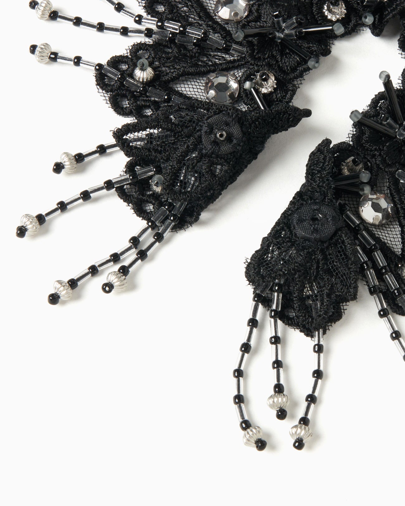 snow bijou lace cuffs Black【Delivery in March 2025】