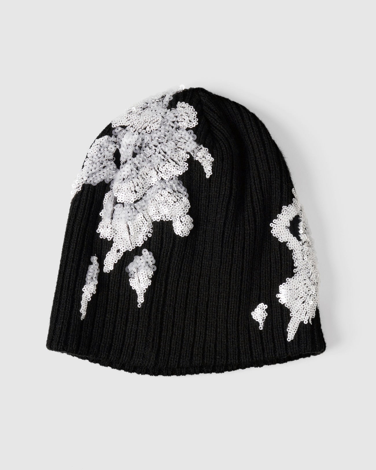 snow piles up beanie Black【Delivery in March 2025】