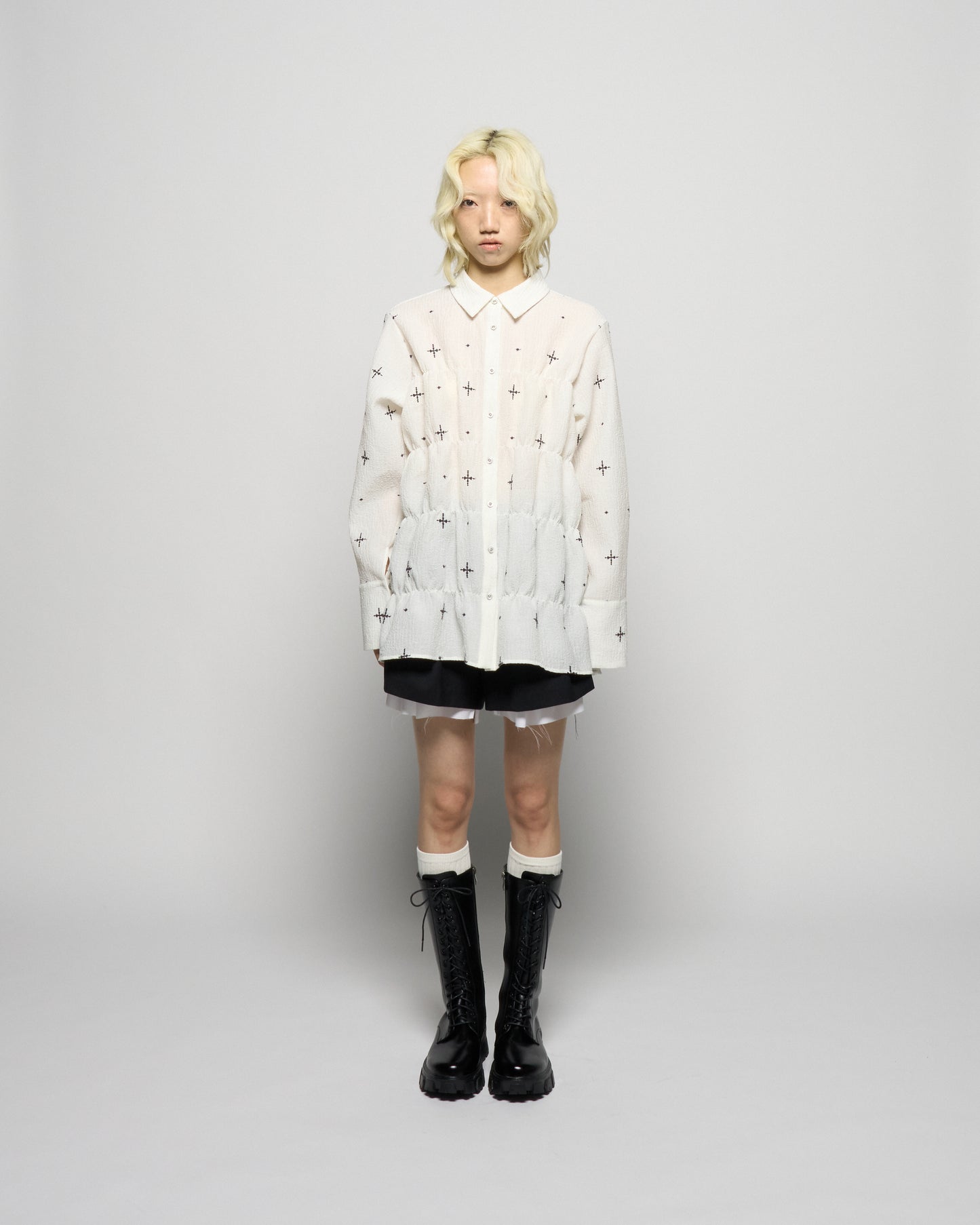 cross embroidery shirring shirt Off white【Delivery in March 2026】