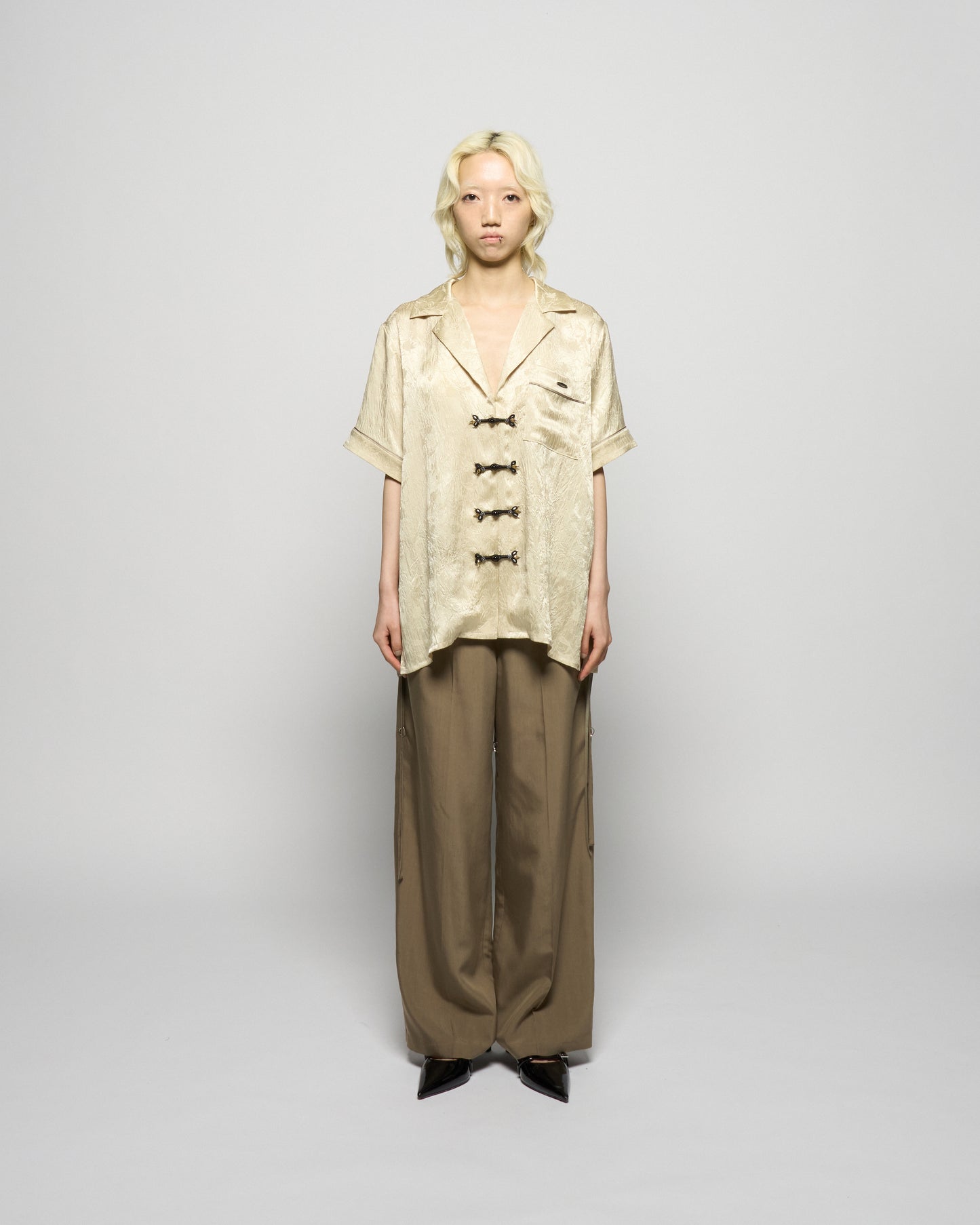 Wild bloom beads embroidery open collar shirt Champagne beige【Delivery in March 2026】