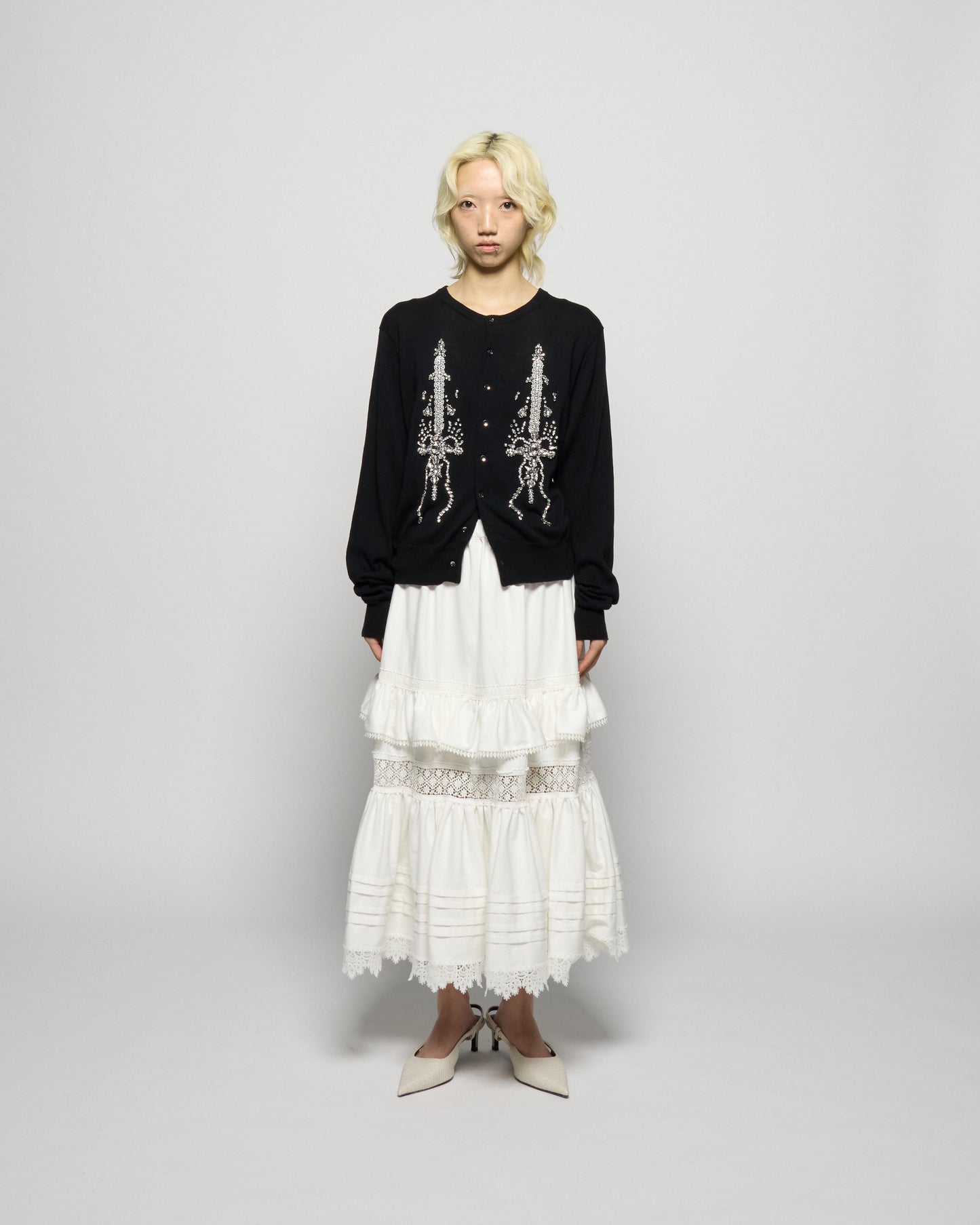 ribbon knight bijou embroidery cardigan Black【Delivery in February 2026】