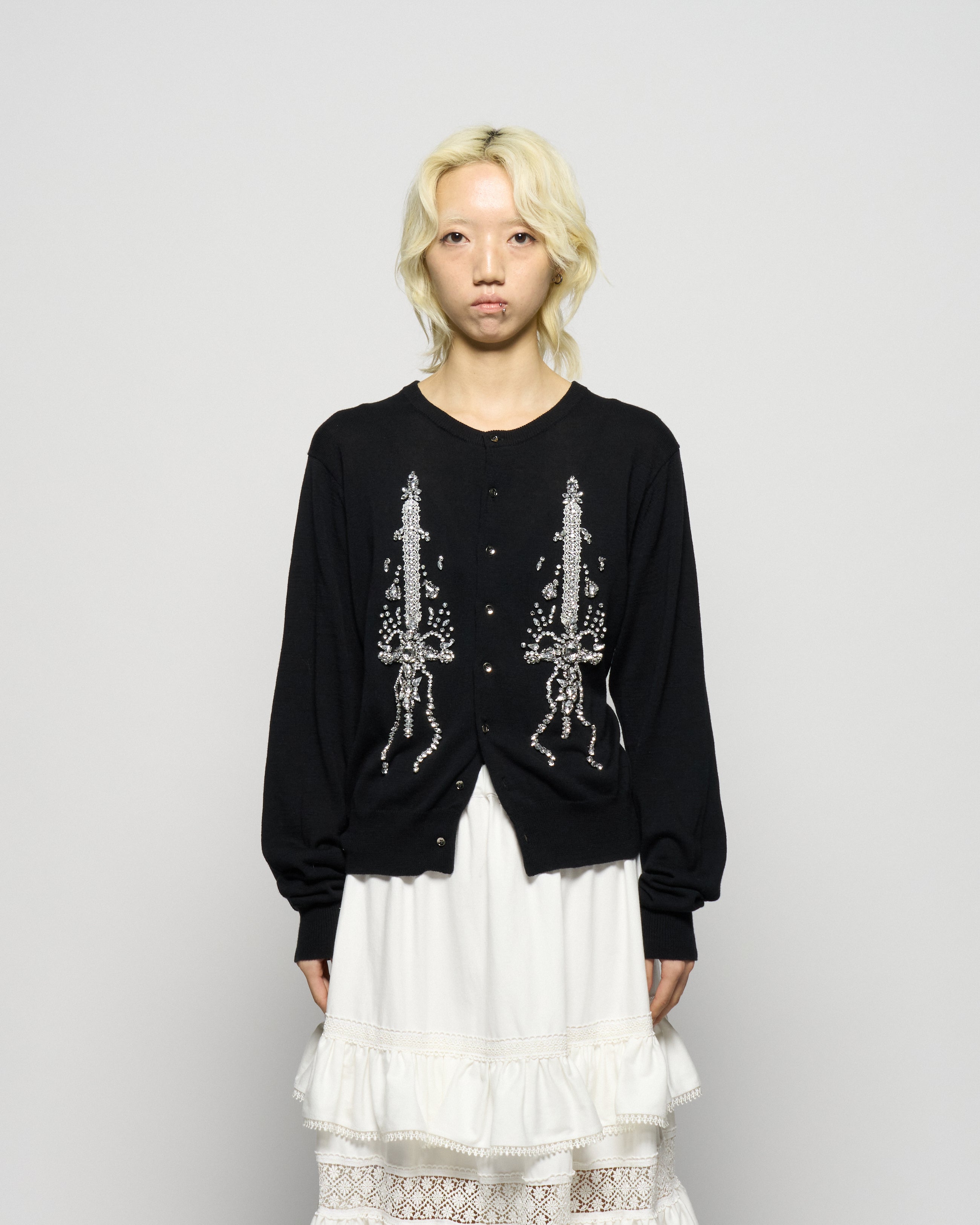 ribbon knight bijou embroidery cardigan Black【stock】 – tanakadaisuke