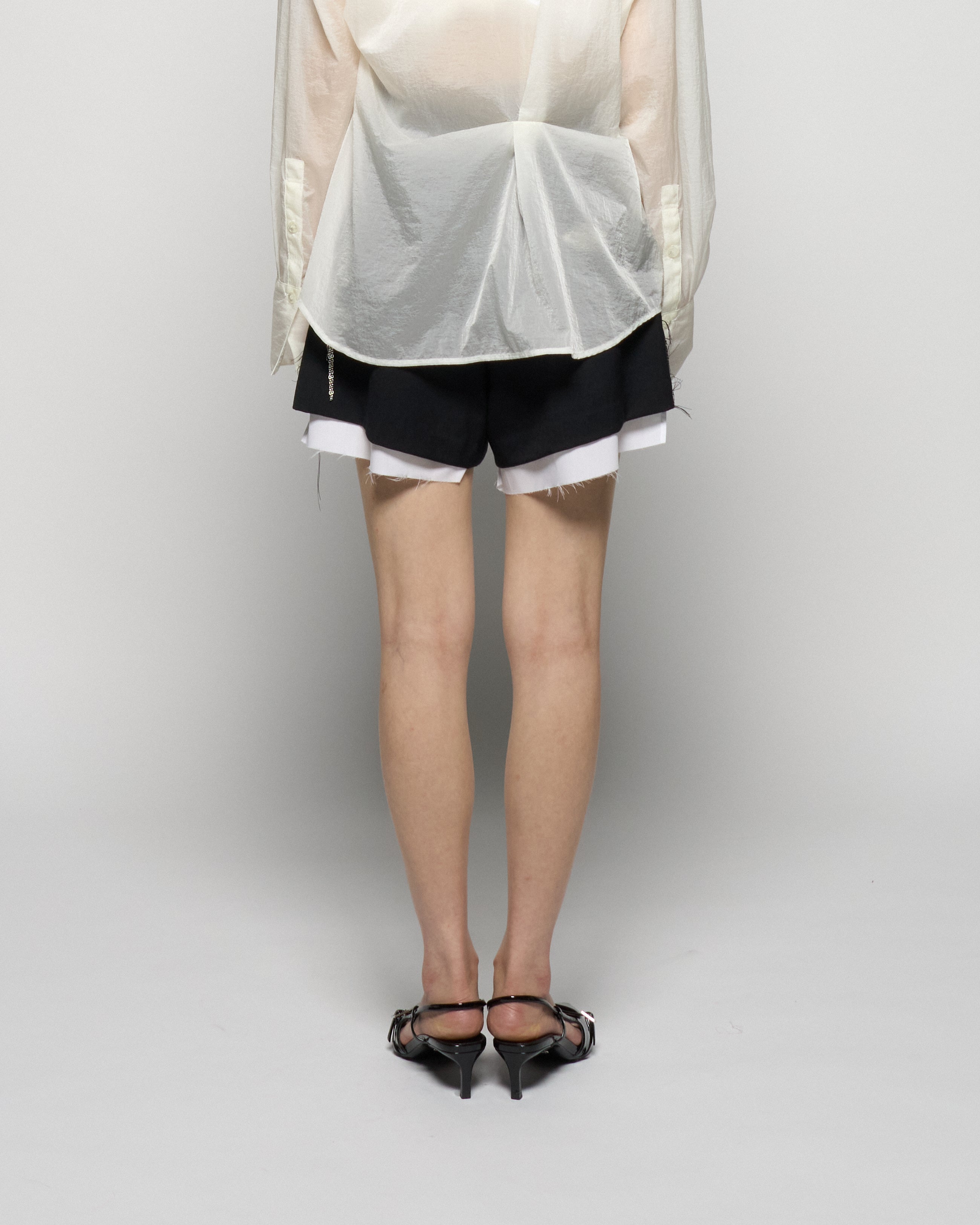 seam frayed dropped chain culottes pants Black【stock