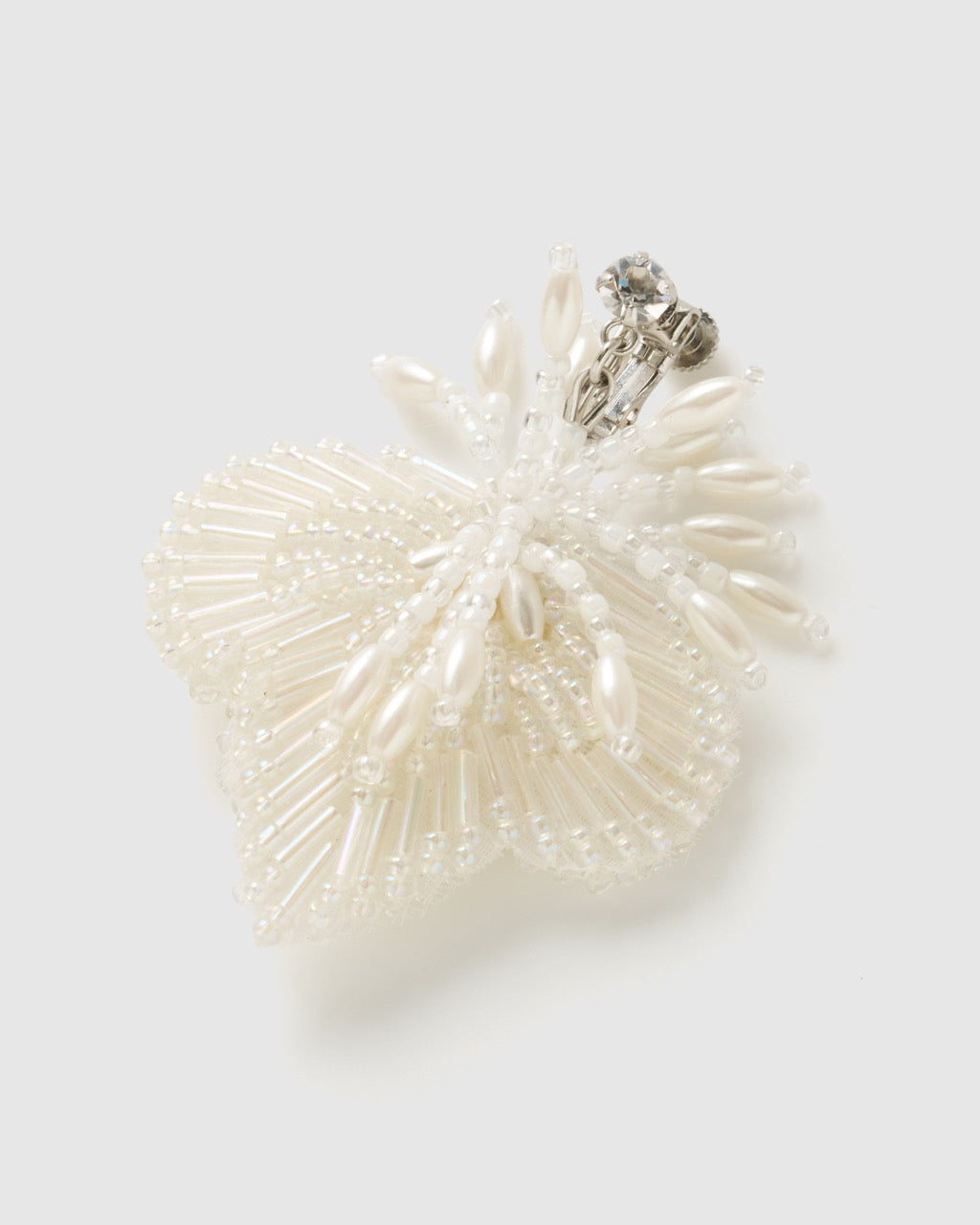 white clover beads earrings【Delivery in March 2026】