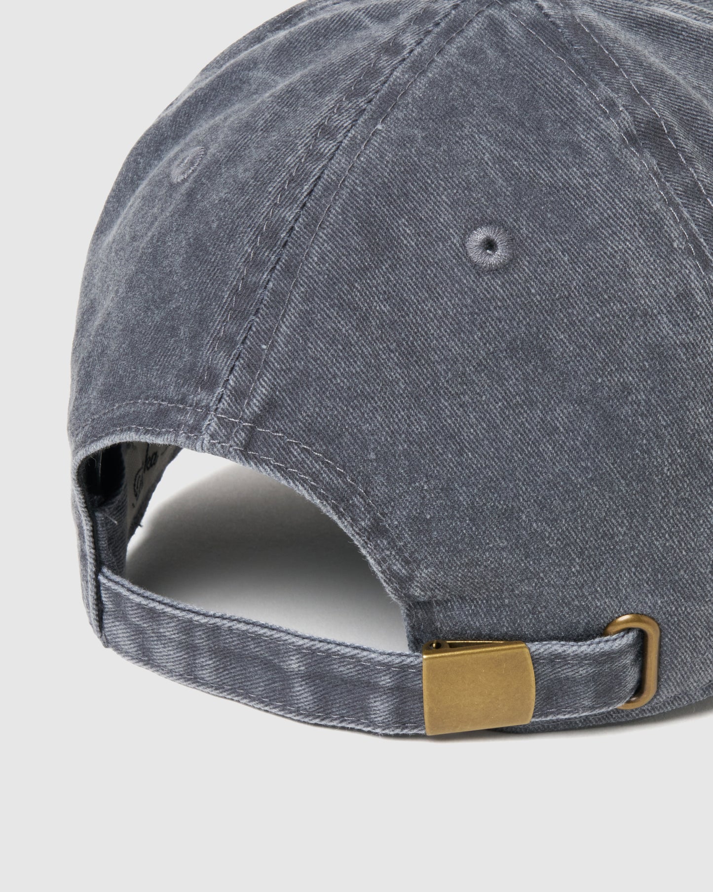 silver metal tiara cap Gray【stock】