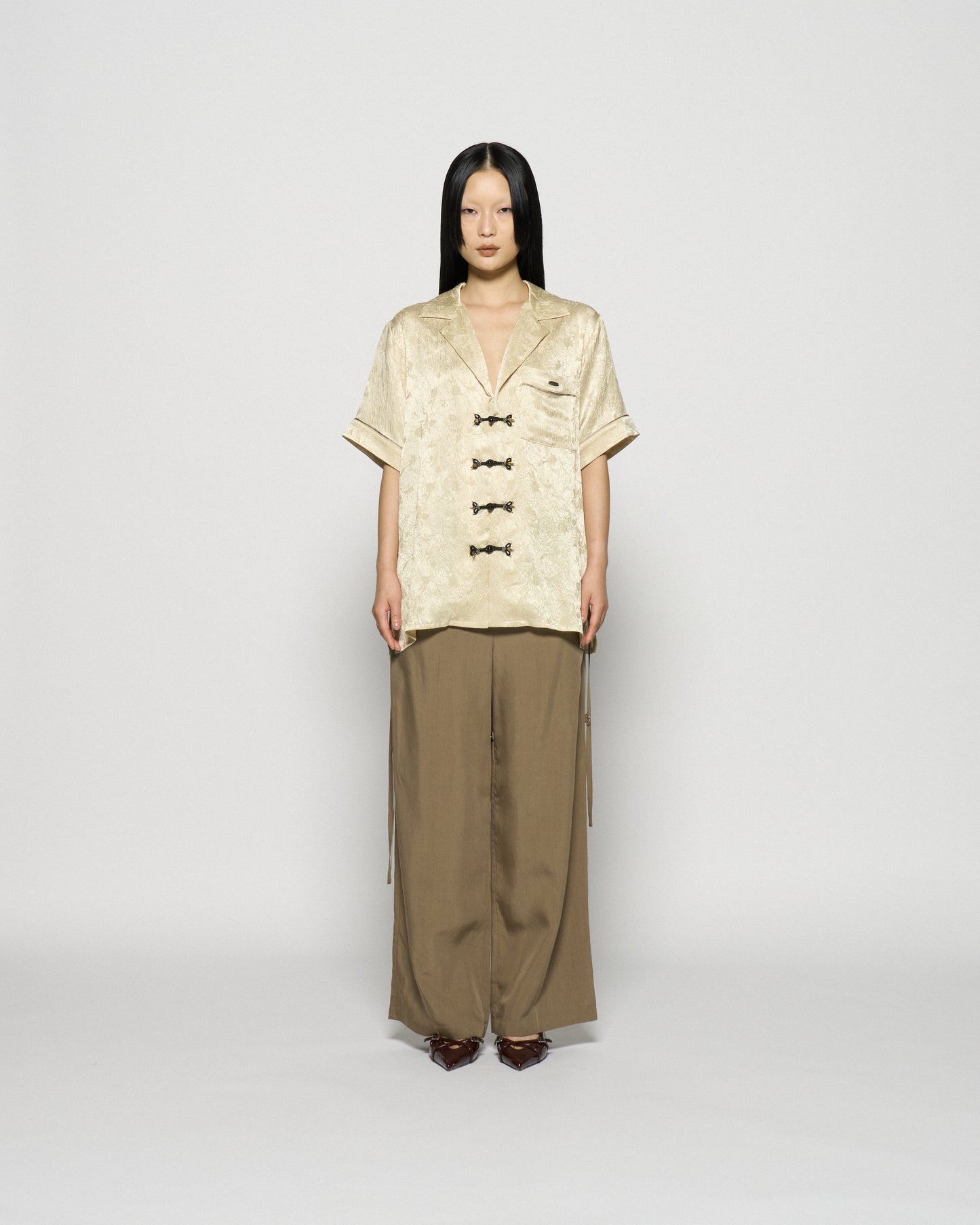 Wild bloom beads embroidery open collar shirt Champagne beige【Delivery in March 2026】