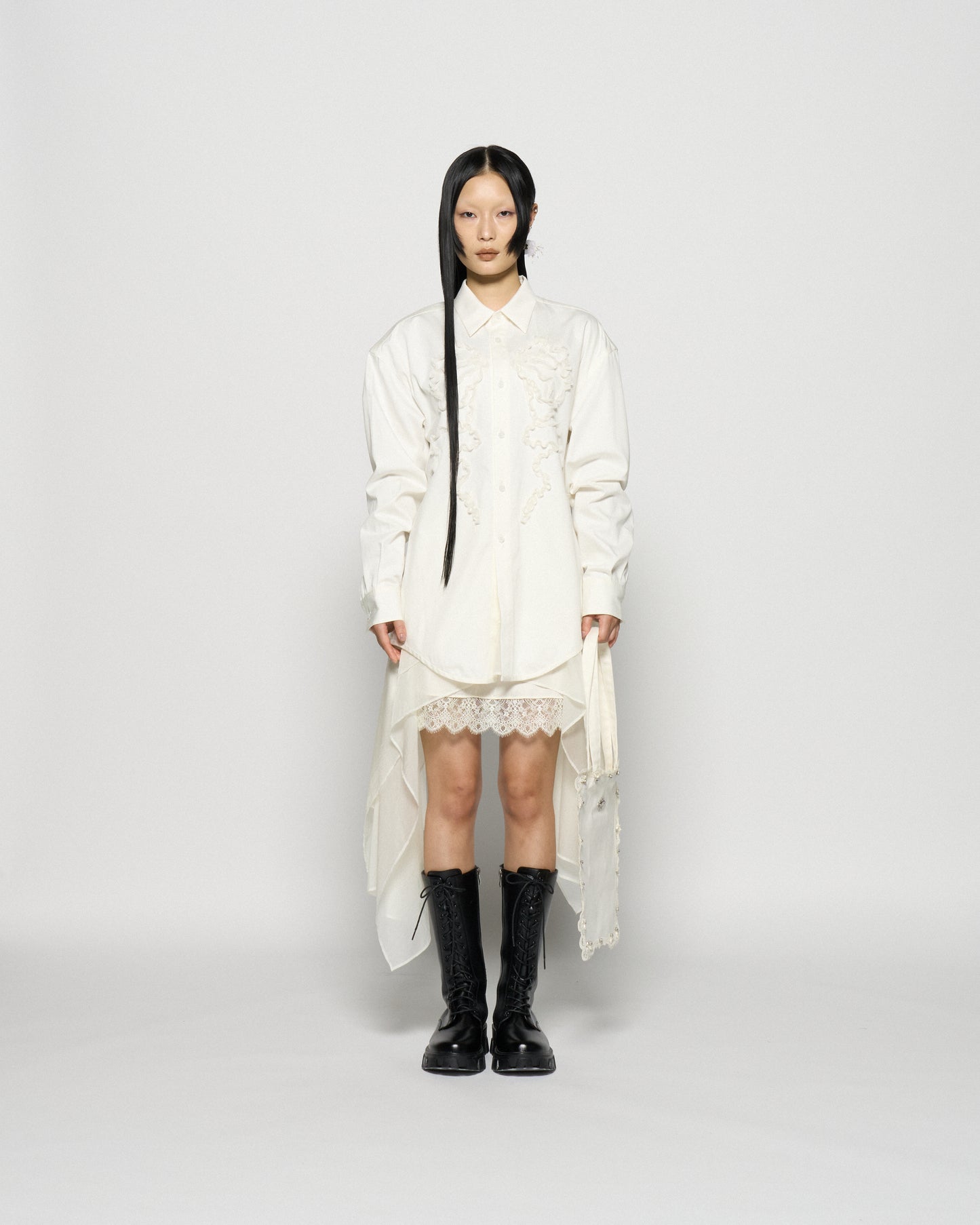ribbon tulle embroidery shirt Off white【Delivery in January 2026】