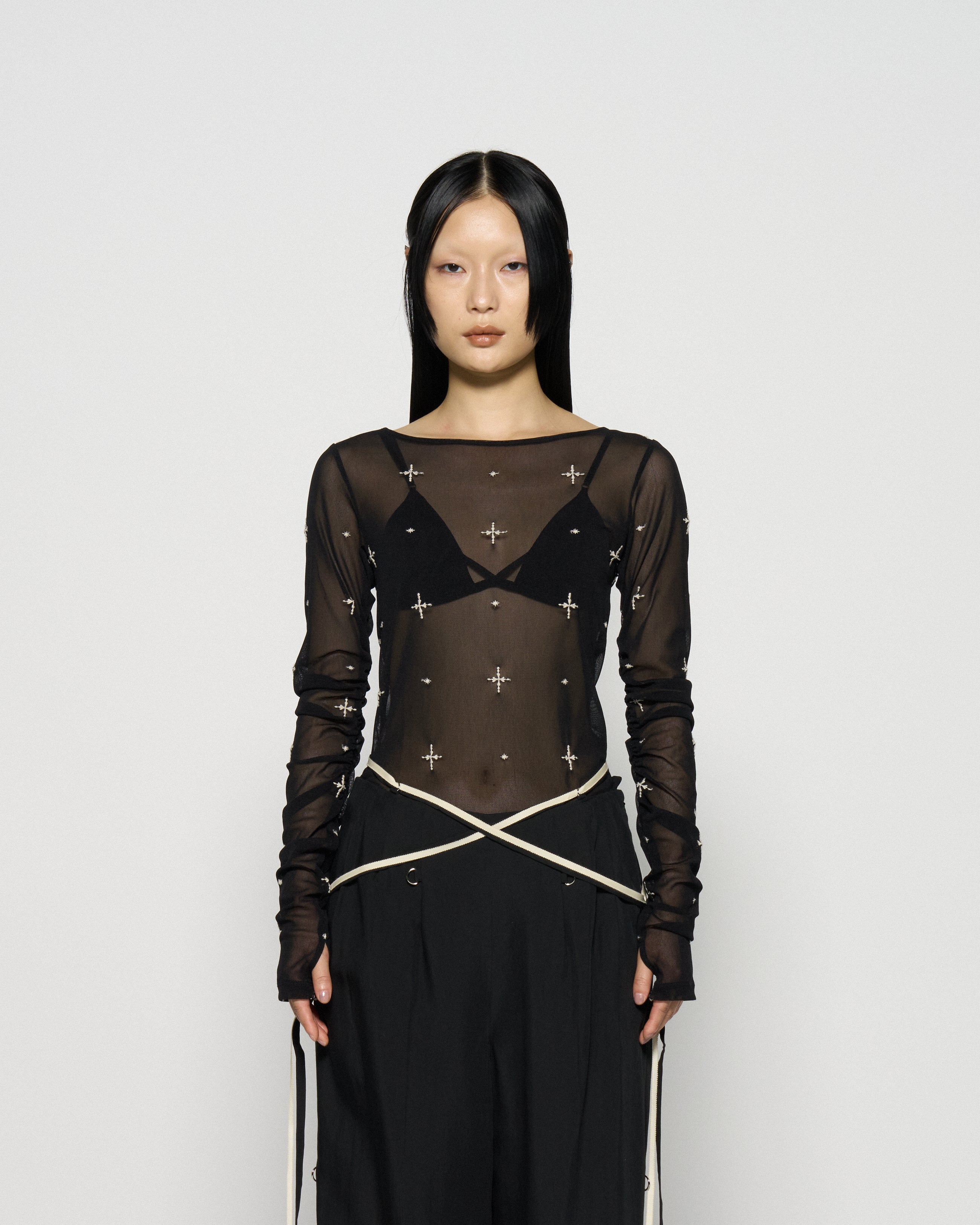 トップス tanakadaisuke croos embroidery sleeve cross embroidery gather sleeve tops Black【stock】 – tanakadaisuke