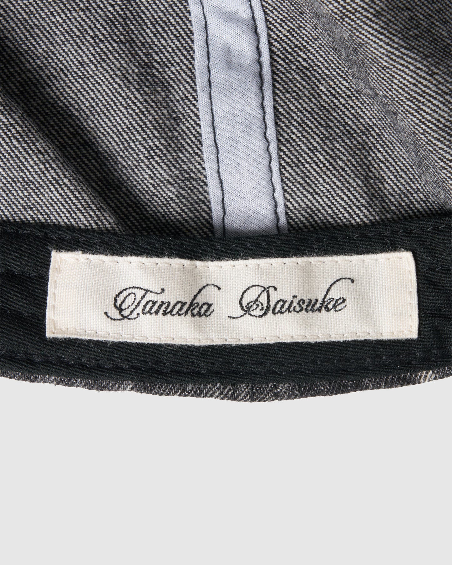 silver metal cross cap Gray【stock】