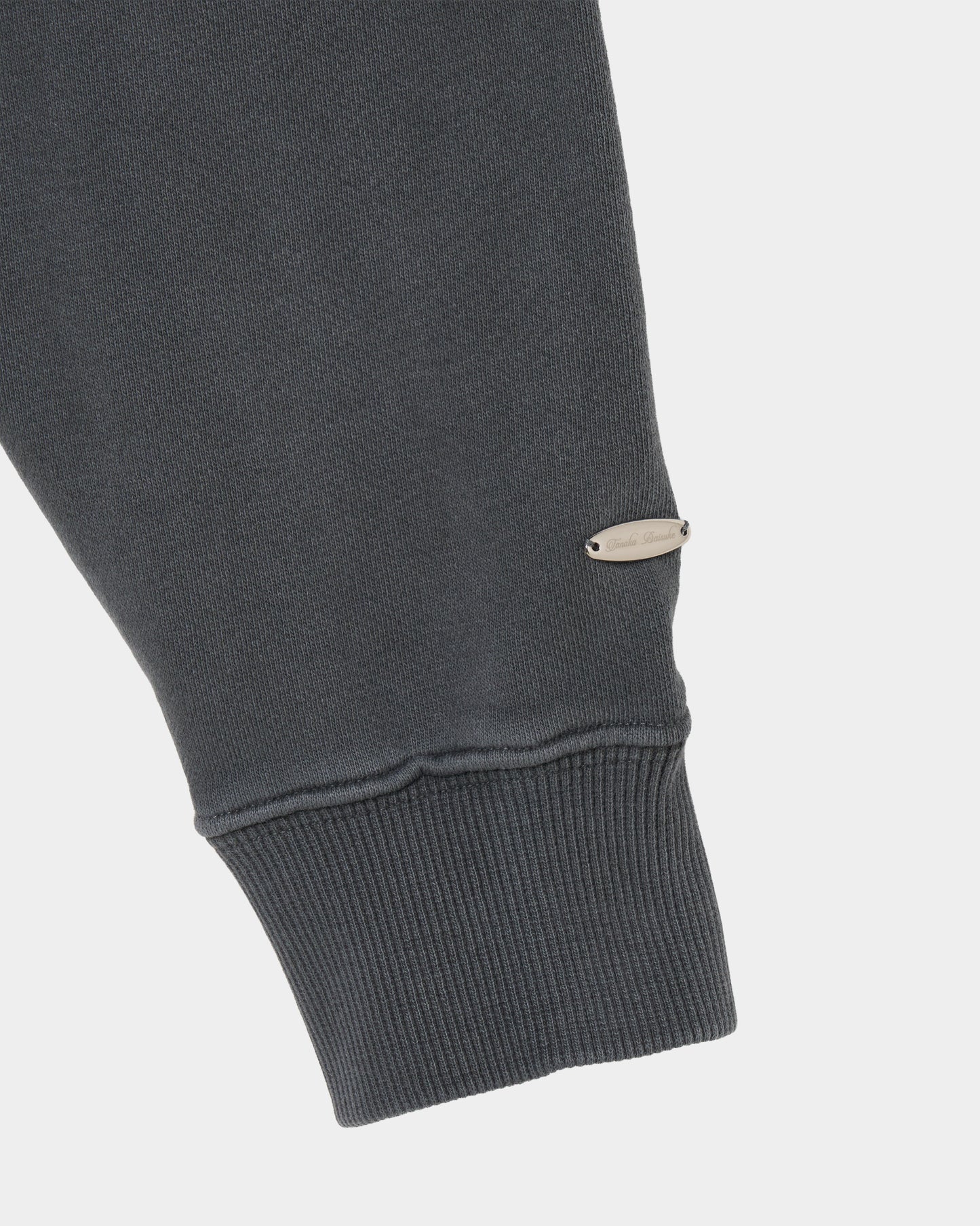 LOVE sparkle hoodie Black【Delivery in March 2026】