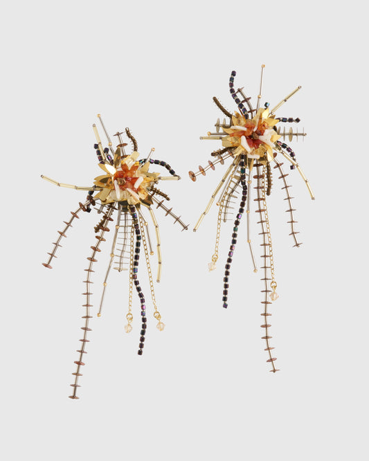 hitting the star earrings Gold (pair)【Delivery in July 2026】