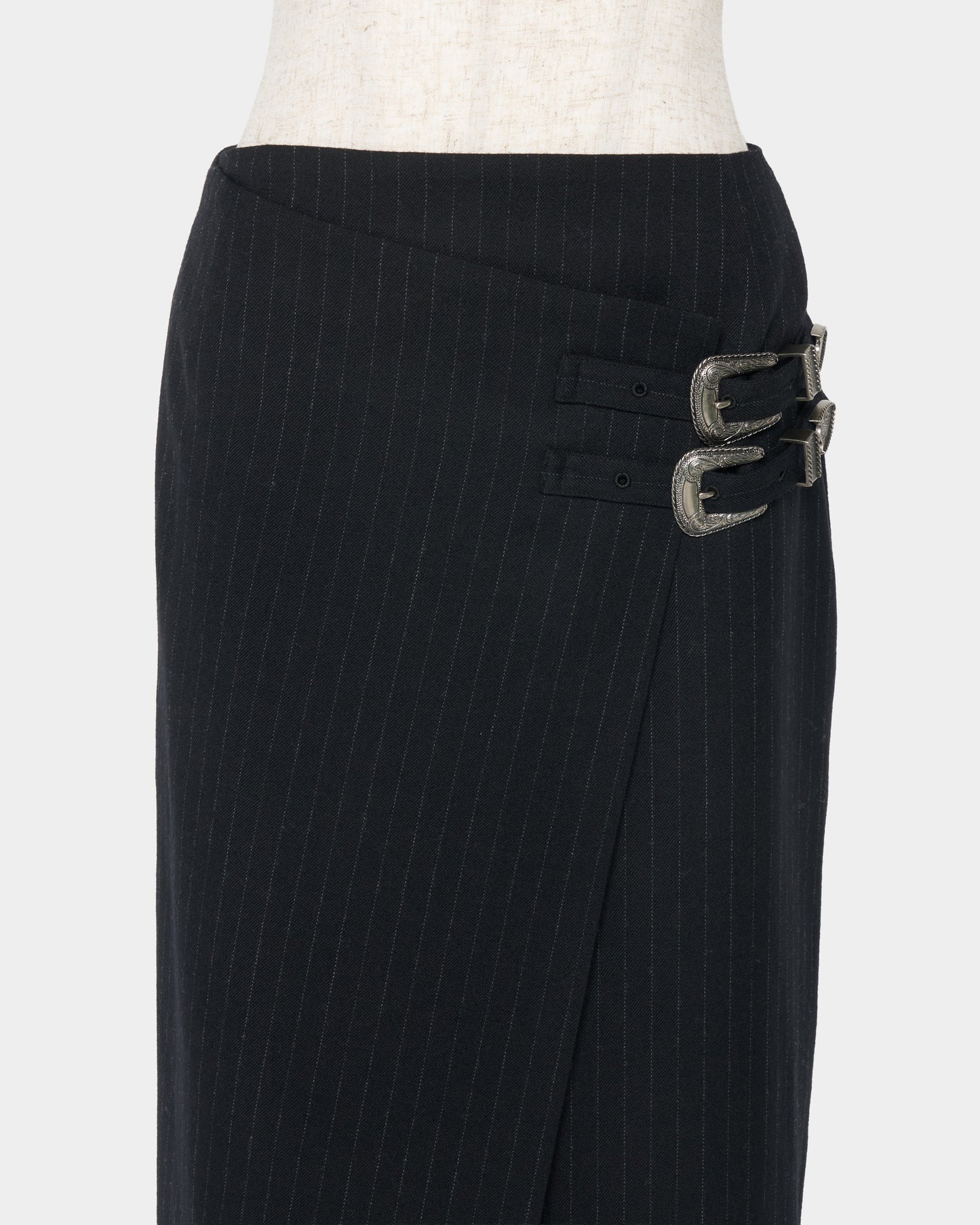 metal buckle stripe wool wrap skirt Black【Delivery in July 2026】