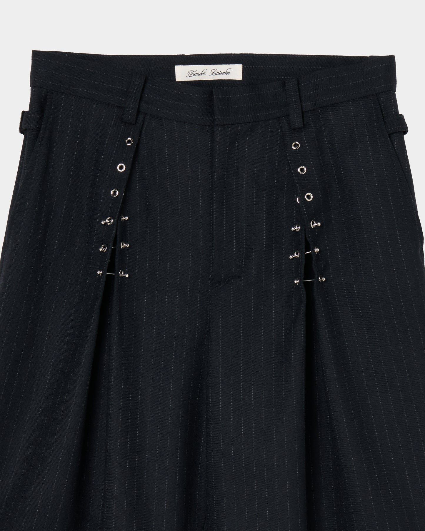 piercing stripe cross tack half pants Black【Delivery in July 2026】