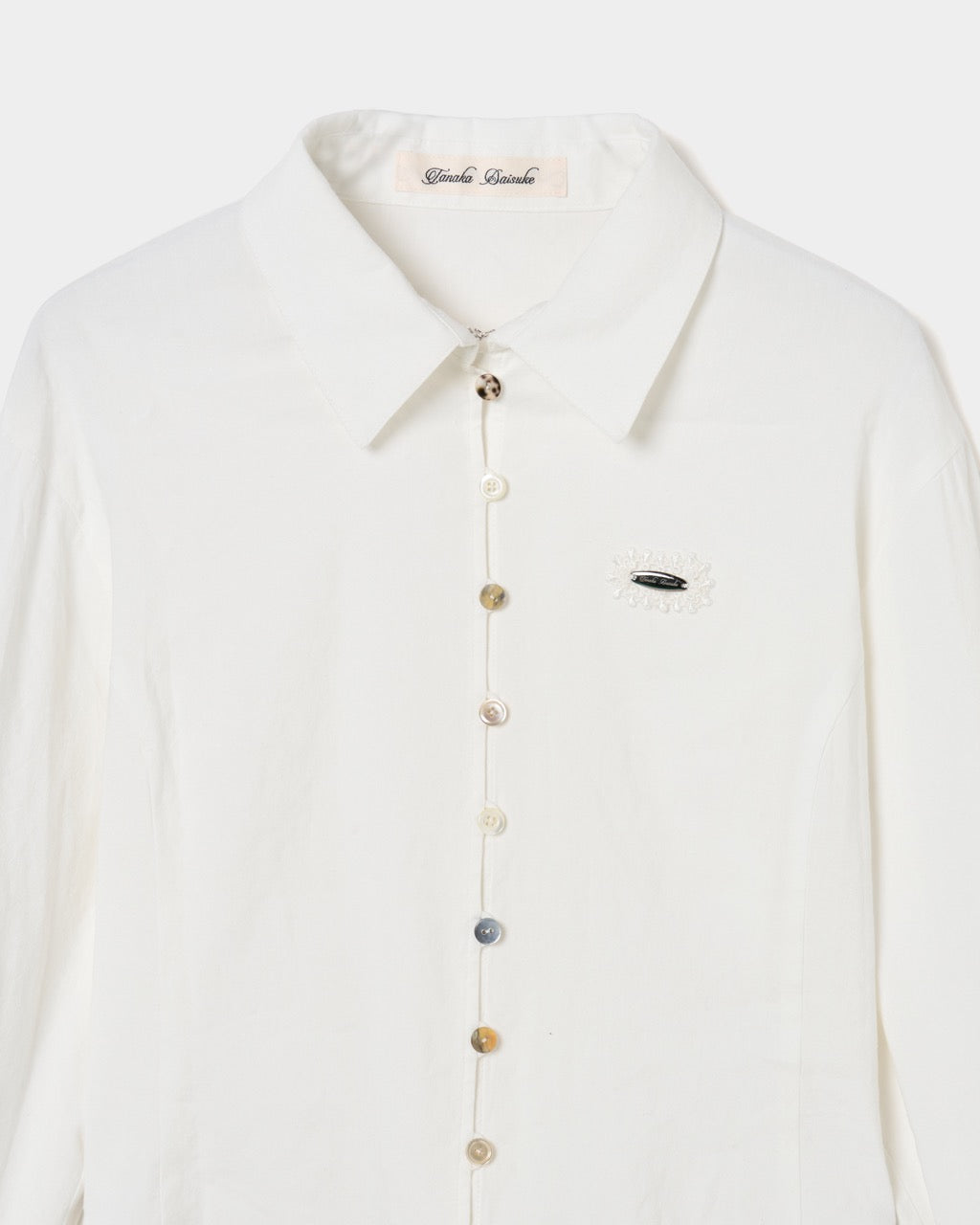 shell button cropped blouse White【Delivery in June 2026】