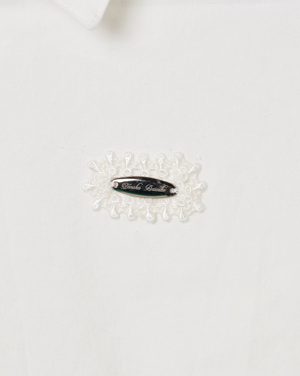 shell button cropped blouse White【Delivery in June 2026】