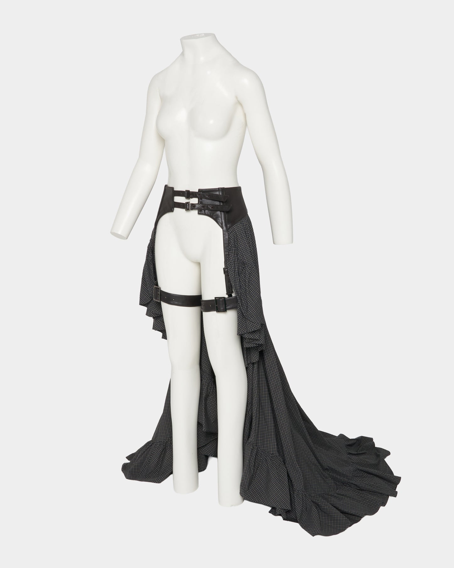 gartered check skirt【Delivery in August 2026】