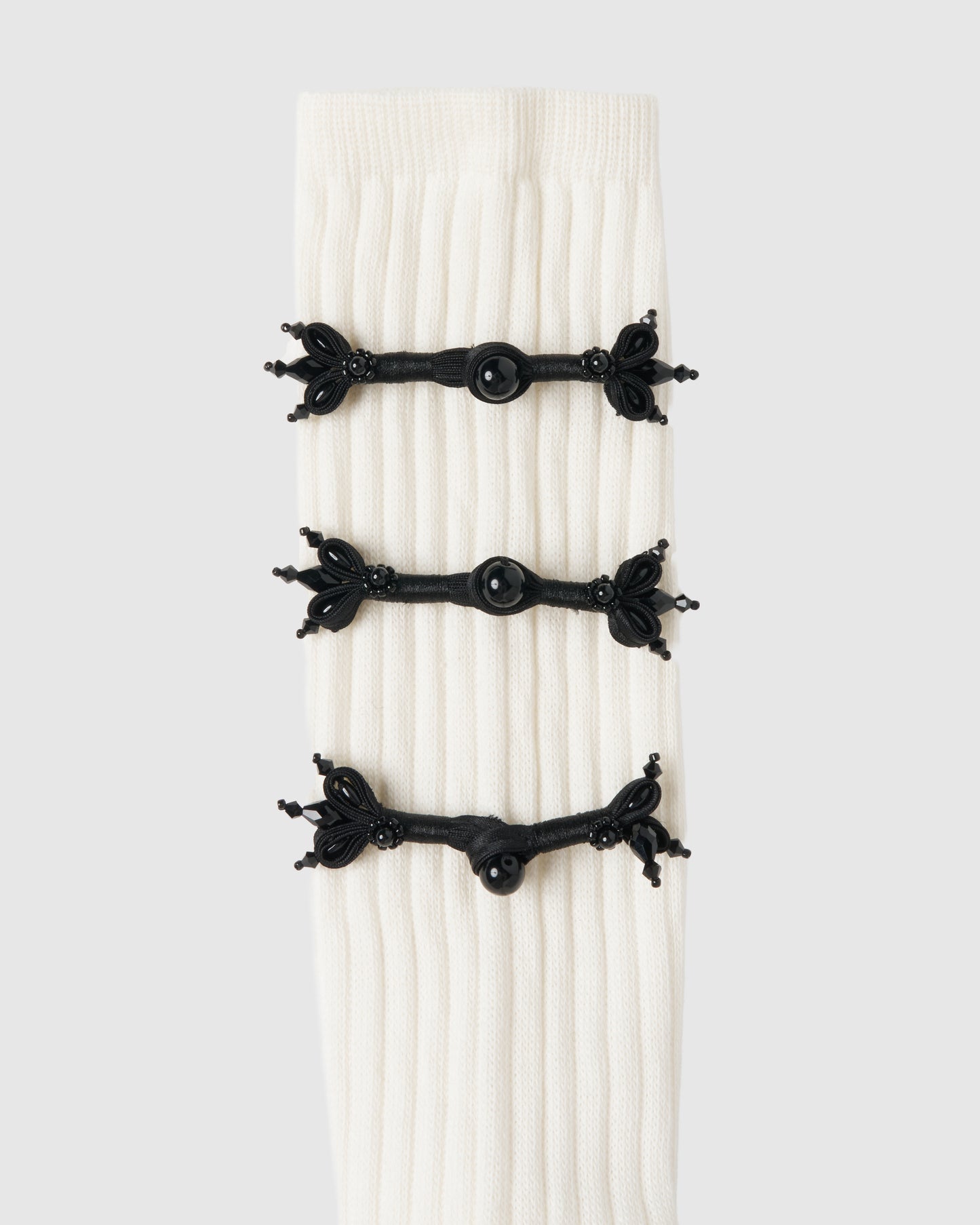 black bijou ribbon socks White【Delivery in July 2026】