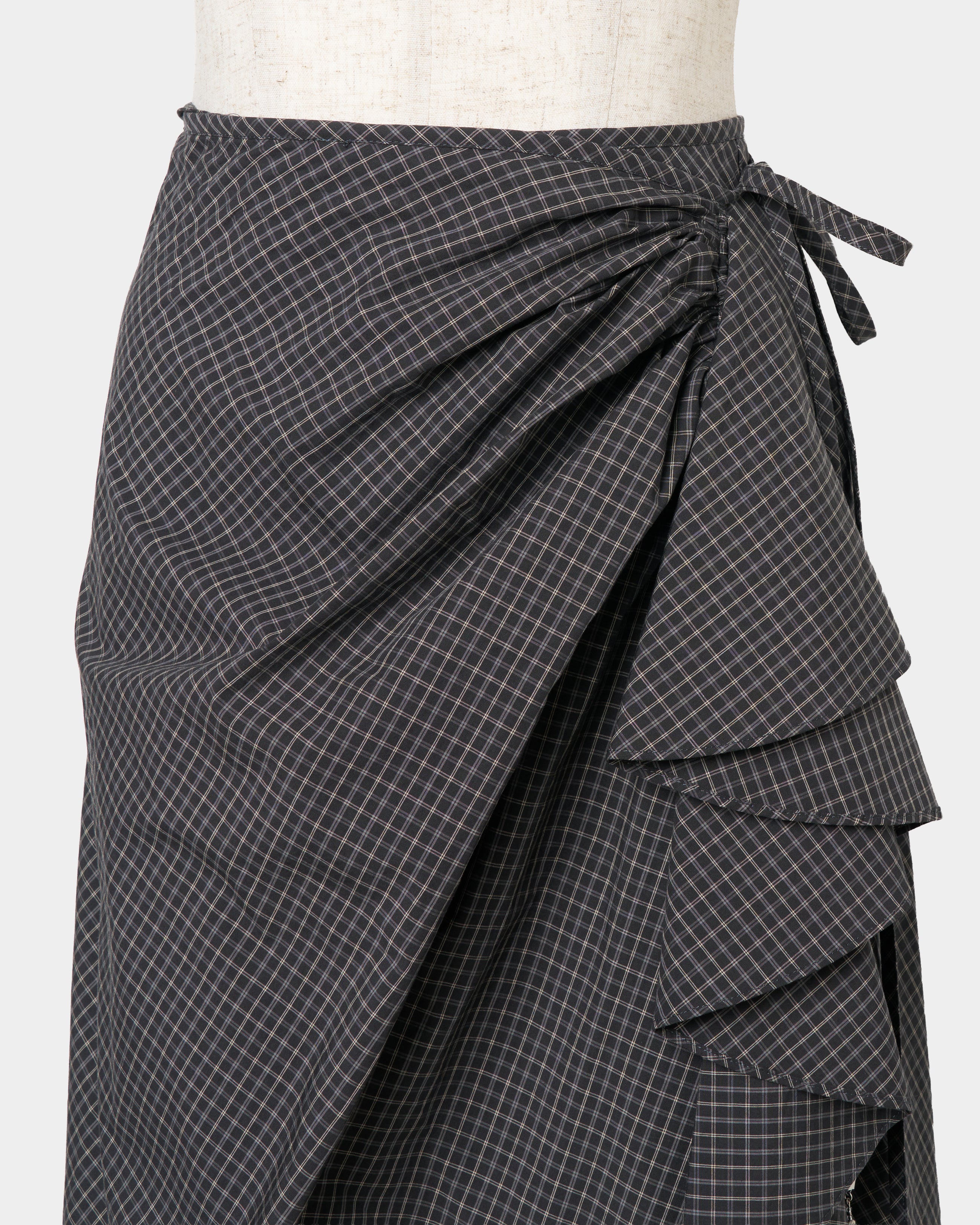 check frilled wrap skirt Black – tanakadaisuke