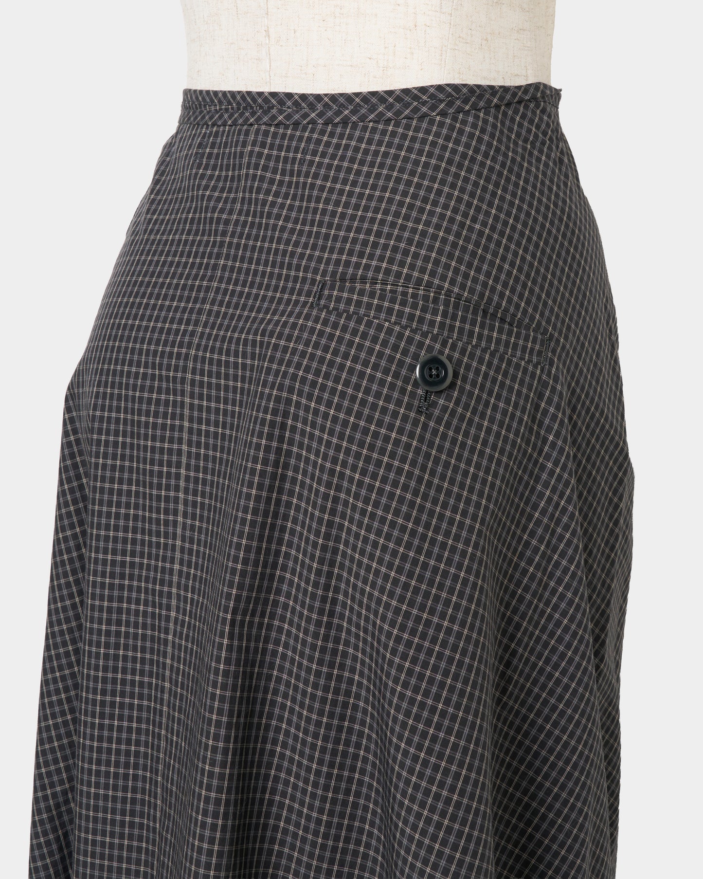 check frilled wrap skirt Black【Delivery in July 2026】