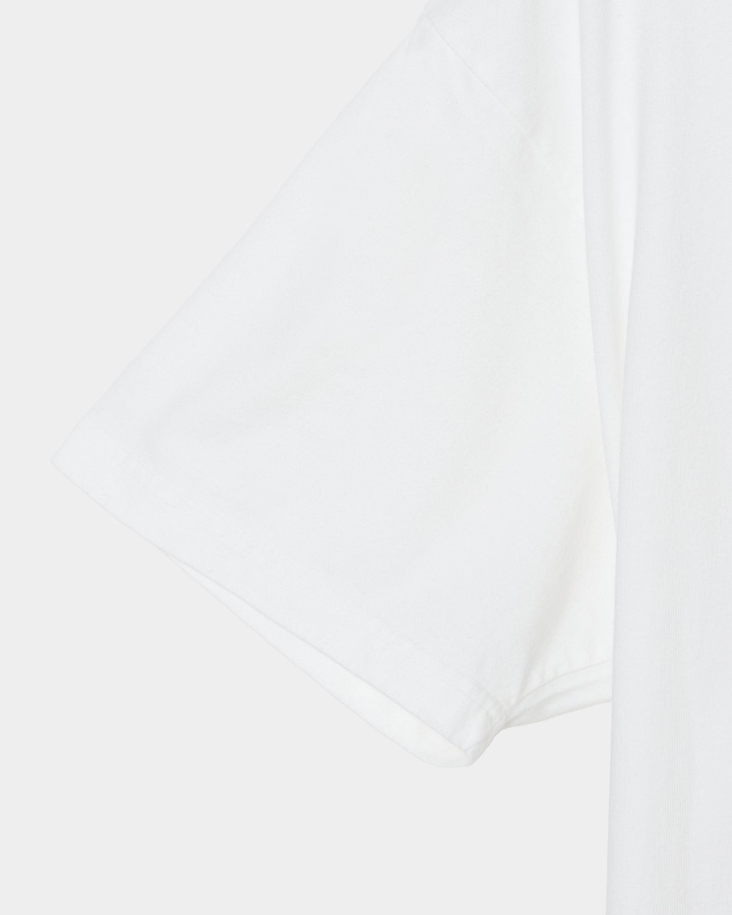 Hitting the star T-shirt White【Delivery in August 2026】
