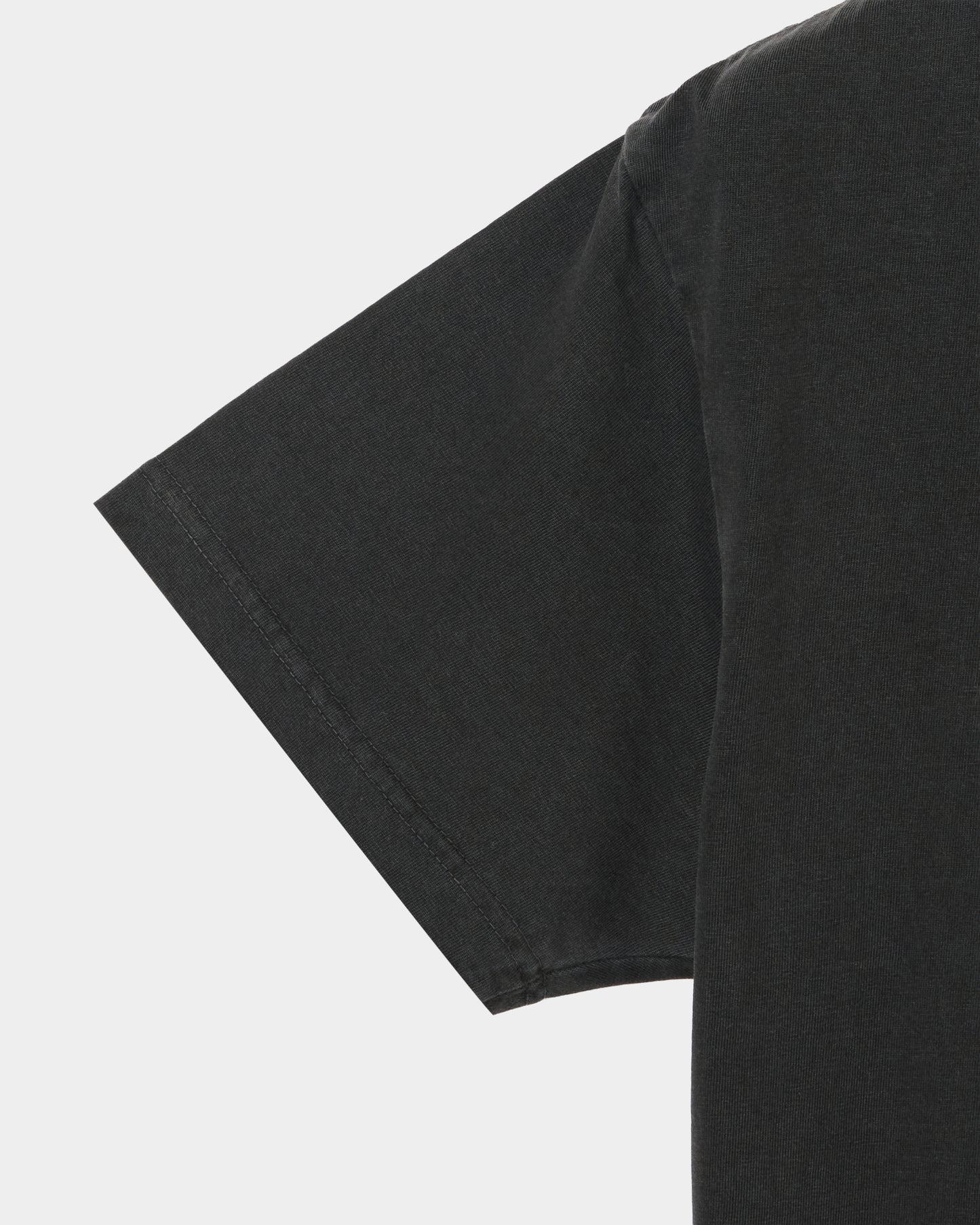 Hitting the star T-shirt Black【Delivery in August 2026】