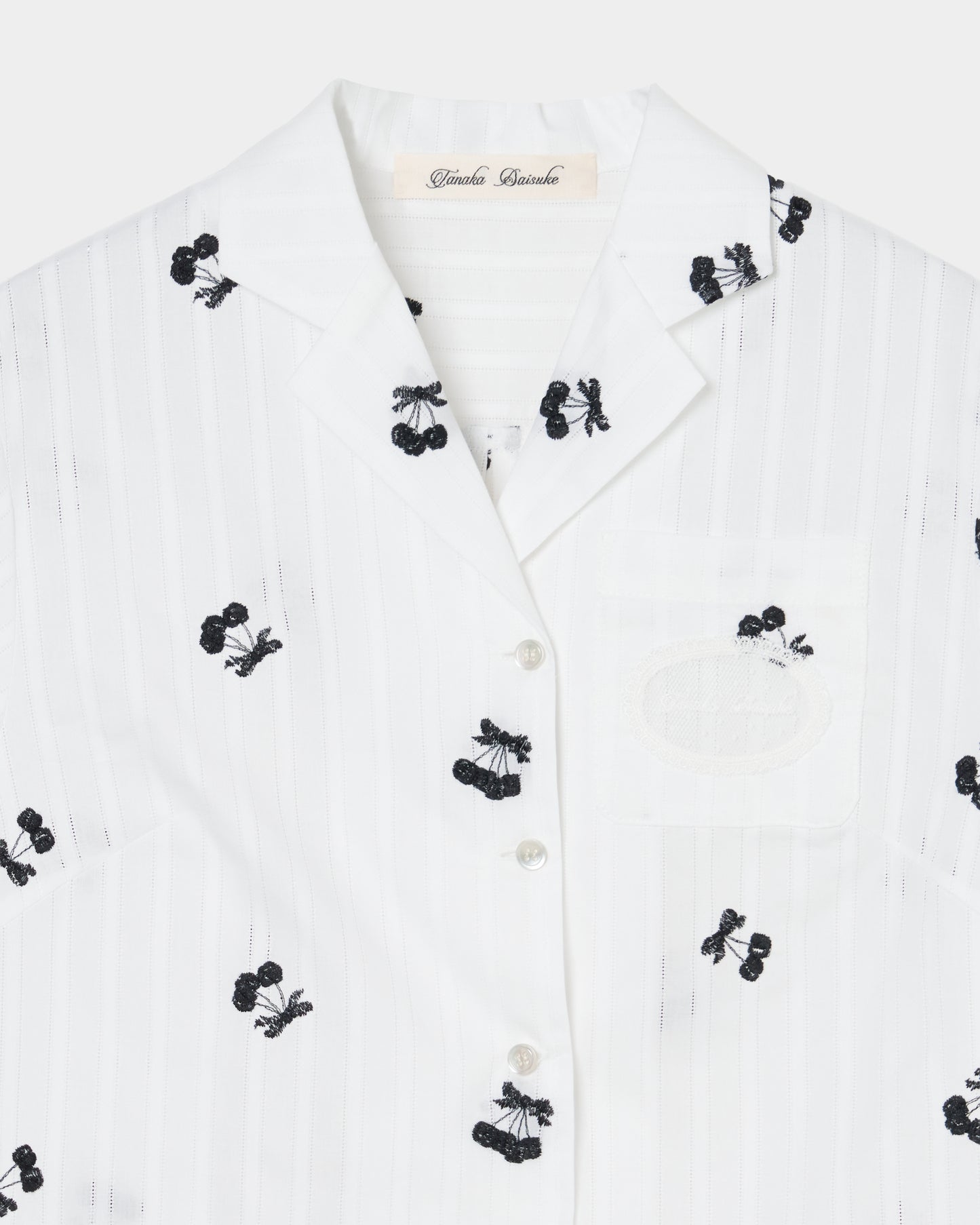 cherry embroidery half sleeve shirt White【Delivery in September 2026】