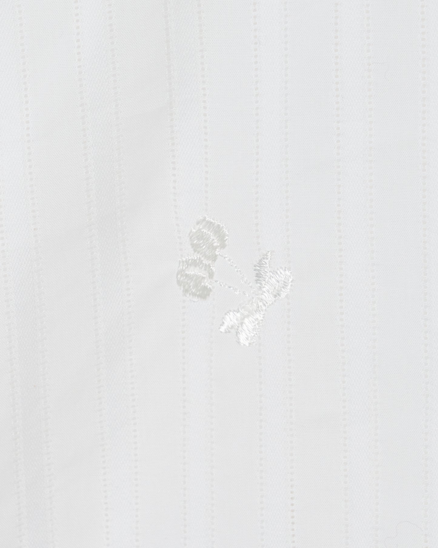 cherry embroidery long sleeve shirt White【Delivery in September 2026】