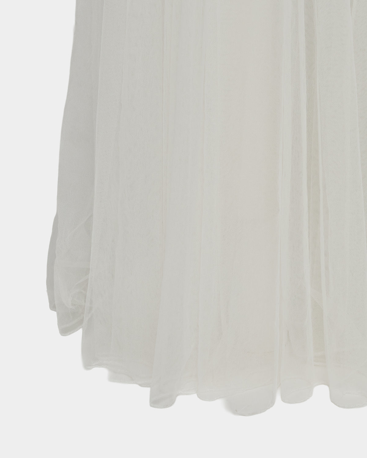 bijou cross tulle skirt【Delivery in March 2027】
