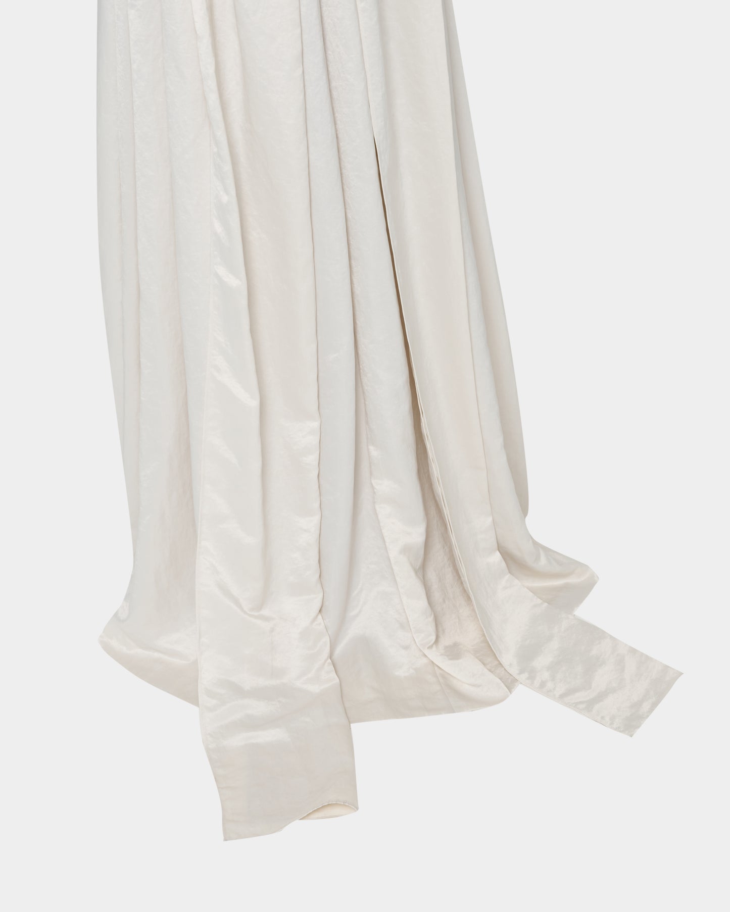 Satin drape dress One color【Delivery in April 2027】