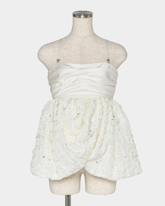 cloud bijou camisole tops White【Delivery in February 2027】
