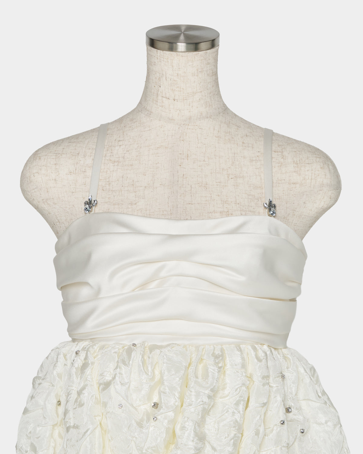cloud bijou camisole tops White【Delivery in February 2027】