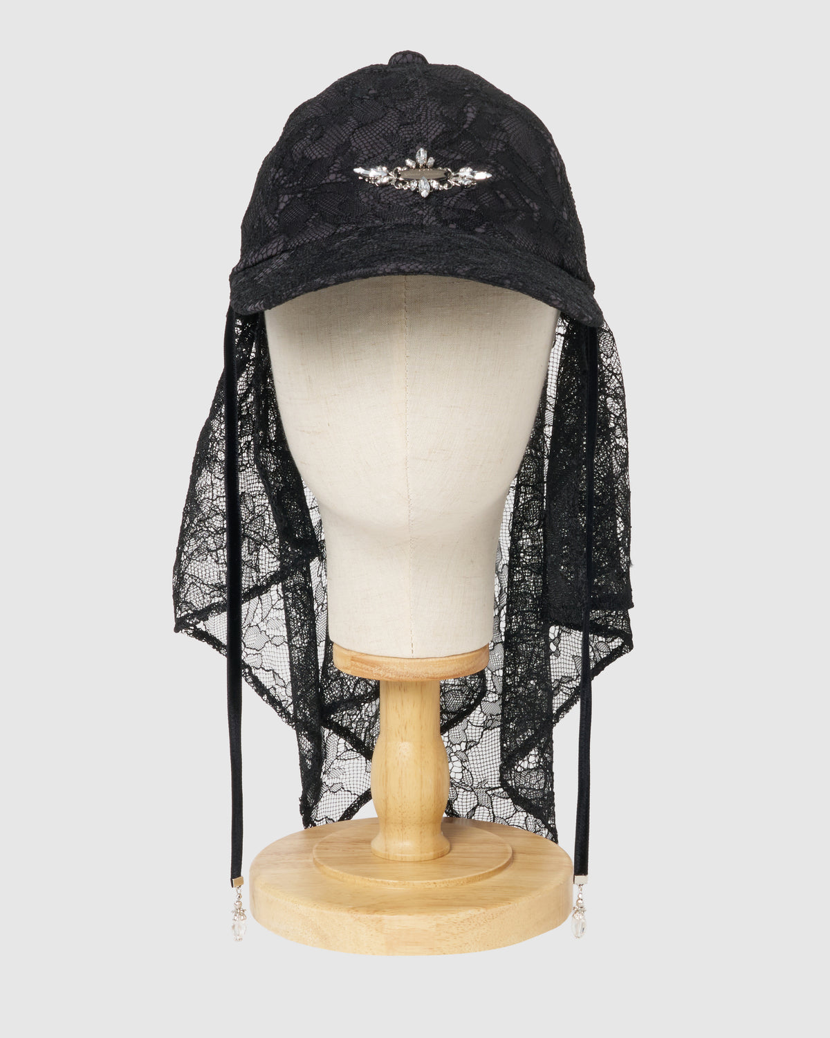 bijou logo lace veil Cap Black【Delivery in March 2027】