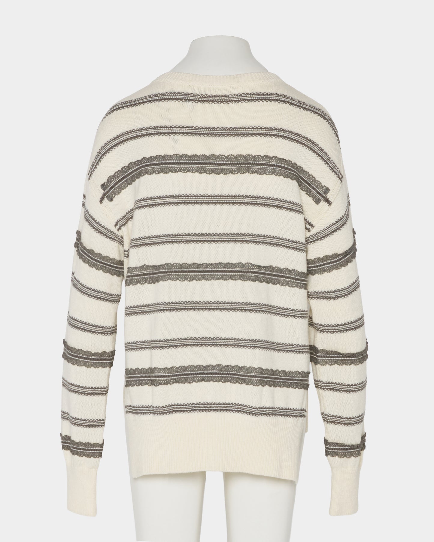 Lace border knit pulover Off white【Delivery in January 2027】