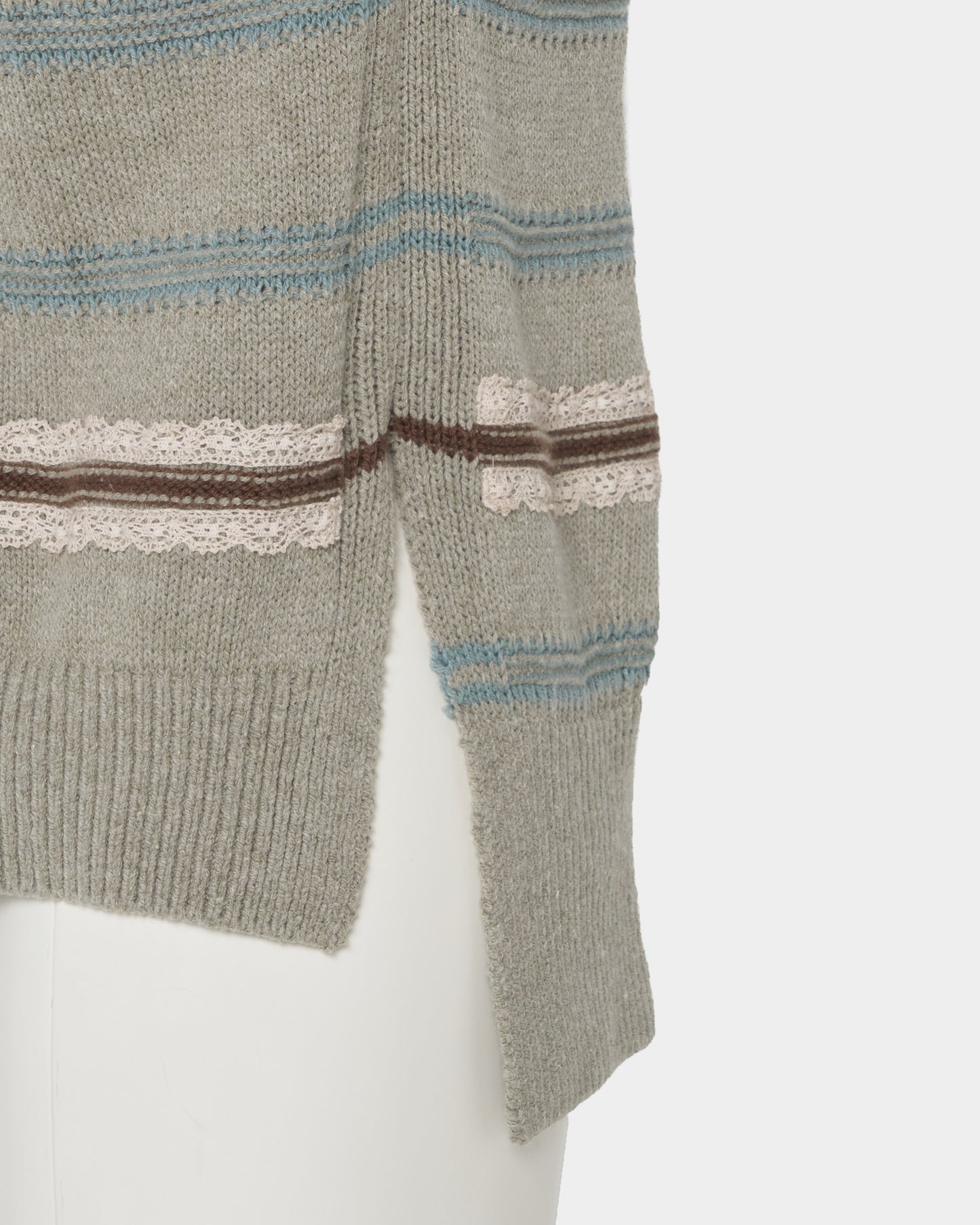 Lace border knit pulover Gray【Delivery in January 2027】