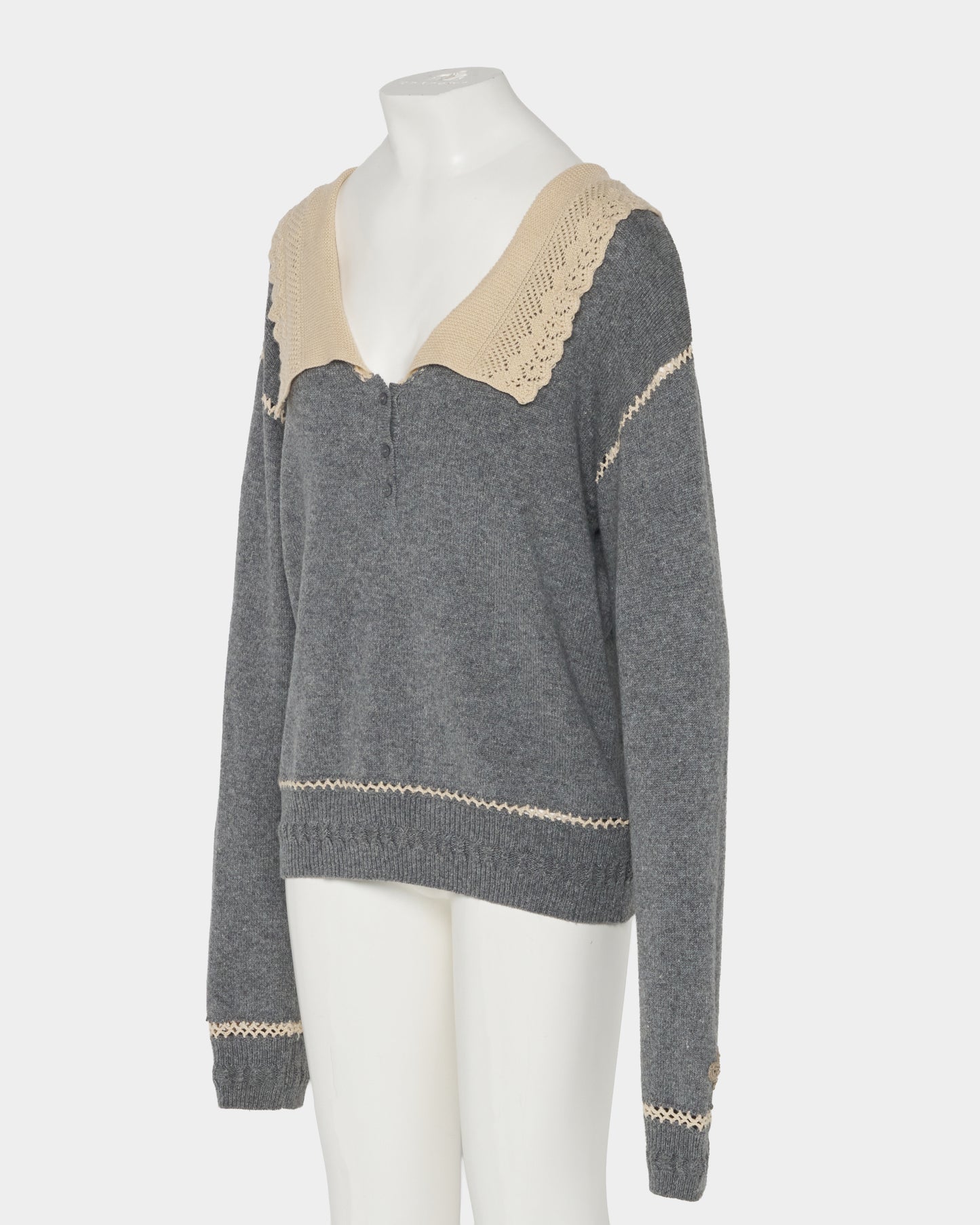 Lace collar knit pulover Gray【Delivery in January 2027】