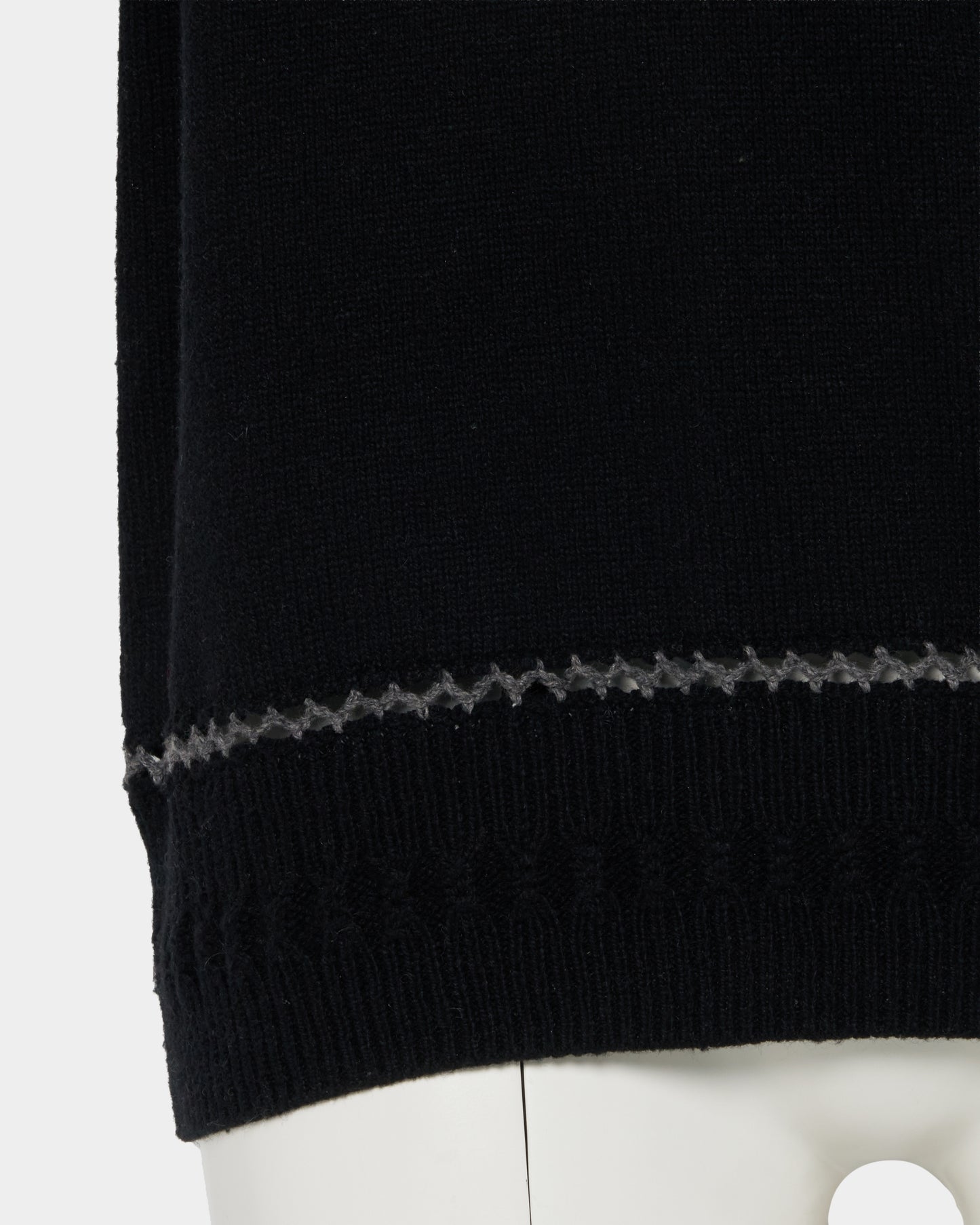 Lace collar knit pulover Black【Delivery in January 2027】