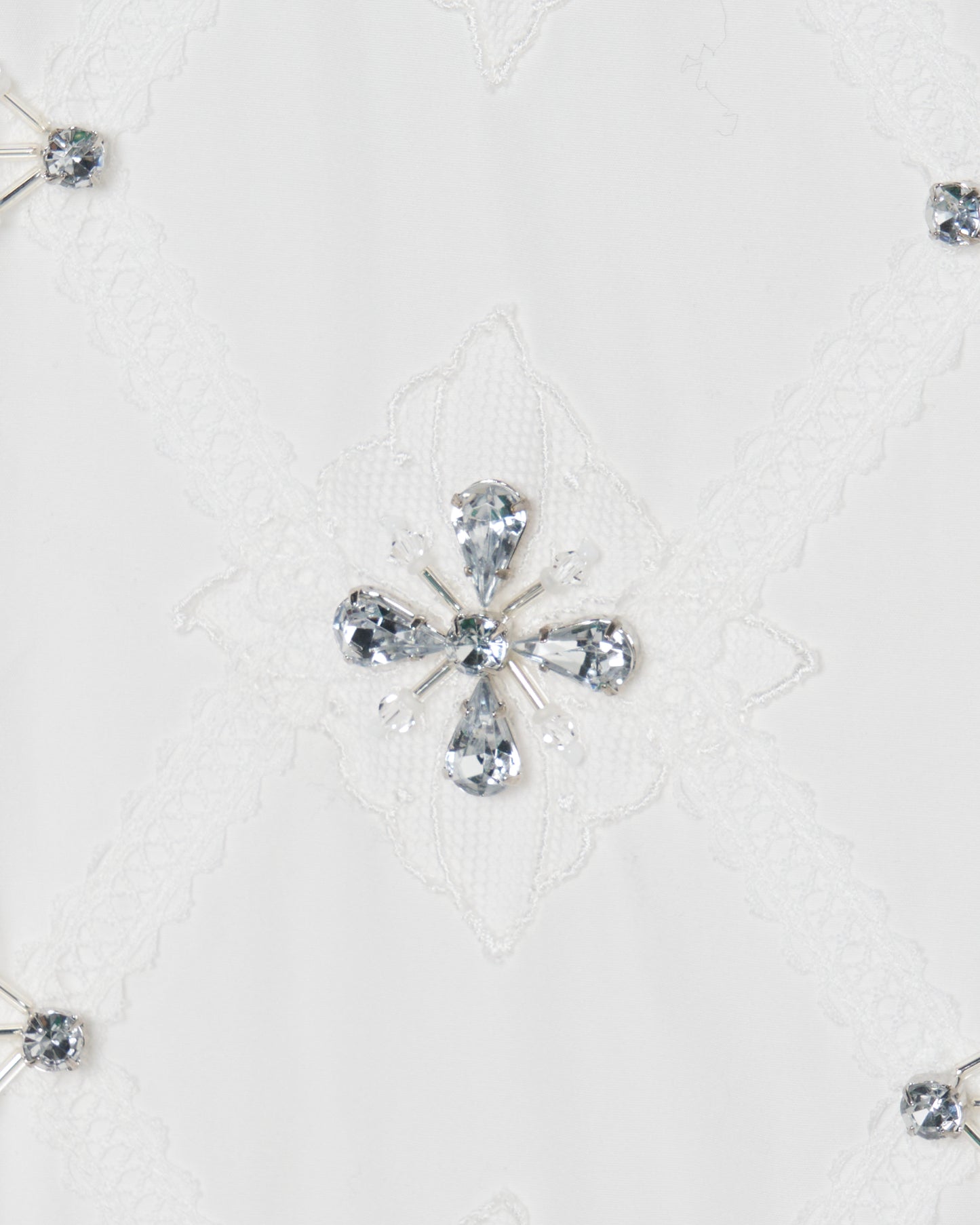 lace argyle bijou shirt white【Delivery in February 2027】