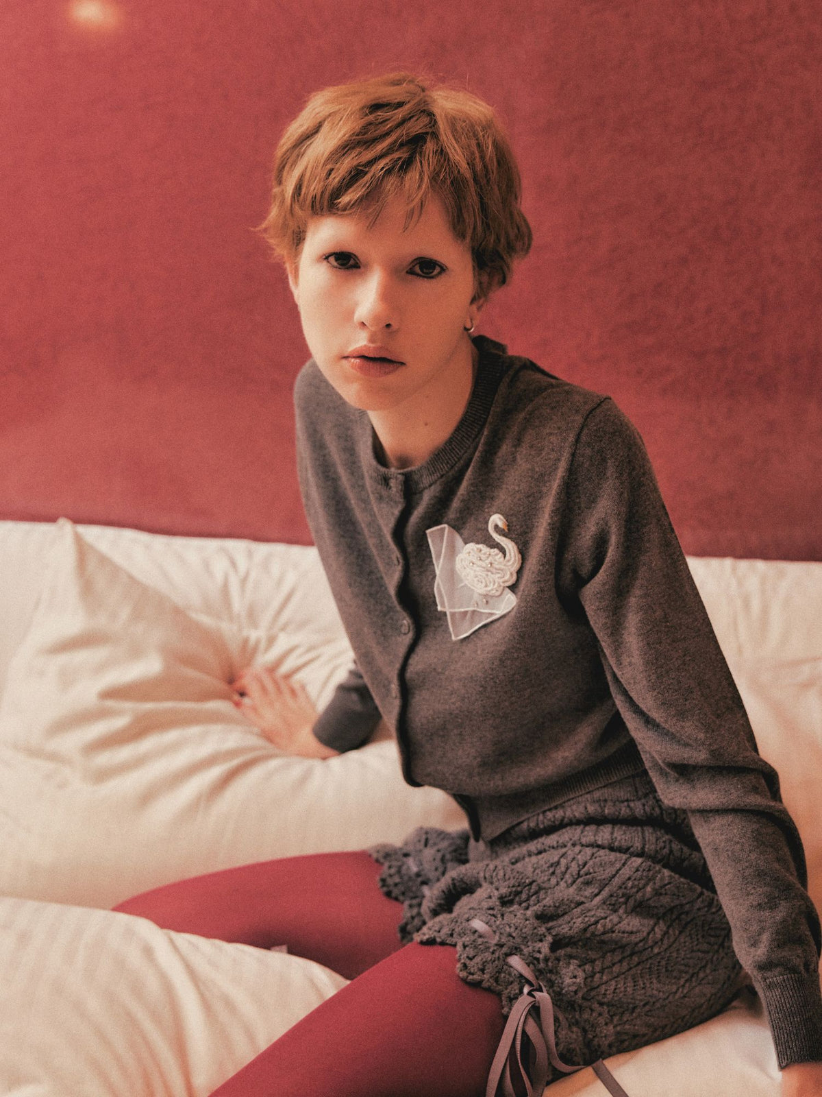 Meringue swan cardigan Gray【Stock】