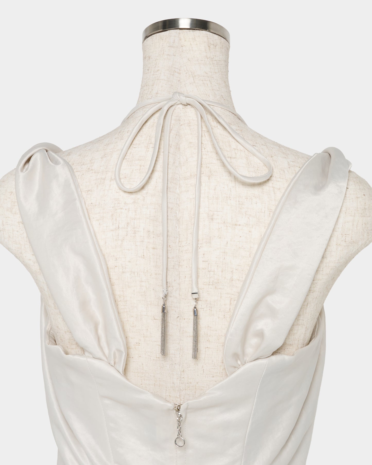 satin drape camisole tops Off white【Delivery in February 2027】